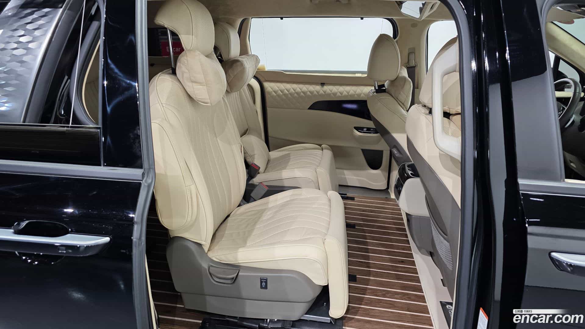 Canival Kia 2022.5-OPTION-016