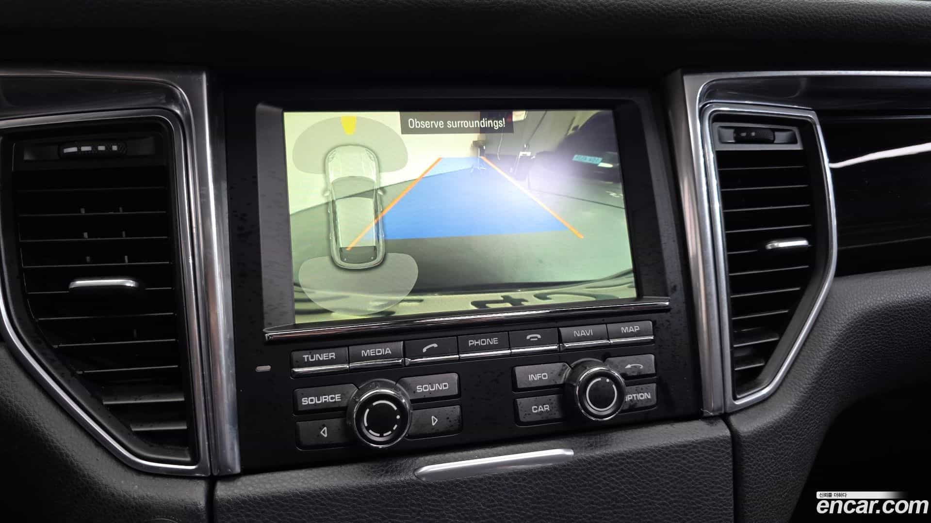 Macan Porsche 2015.7-OPTION-019