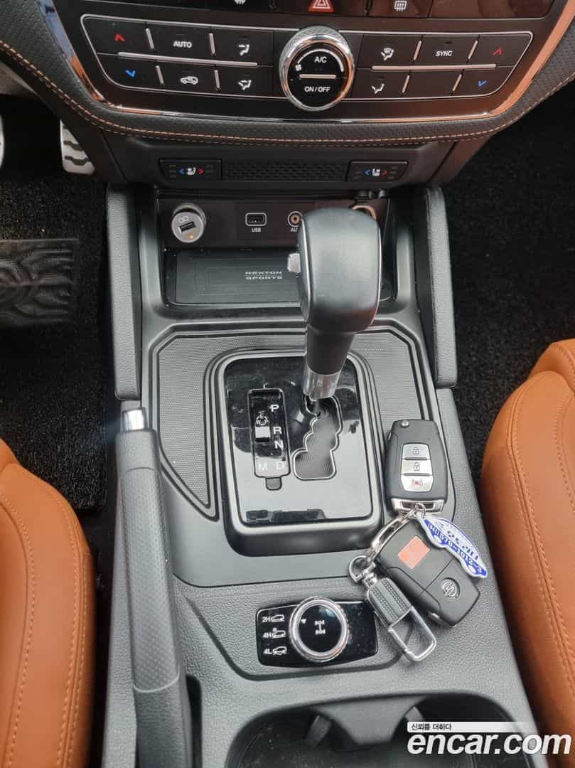 Rexton KG Mobility 2021.5-OPTION-018