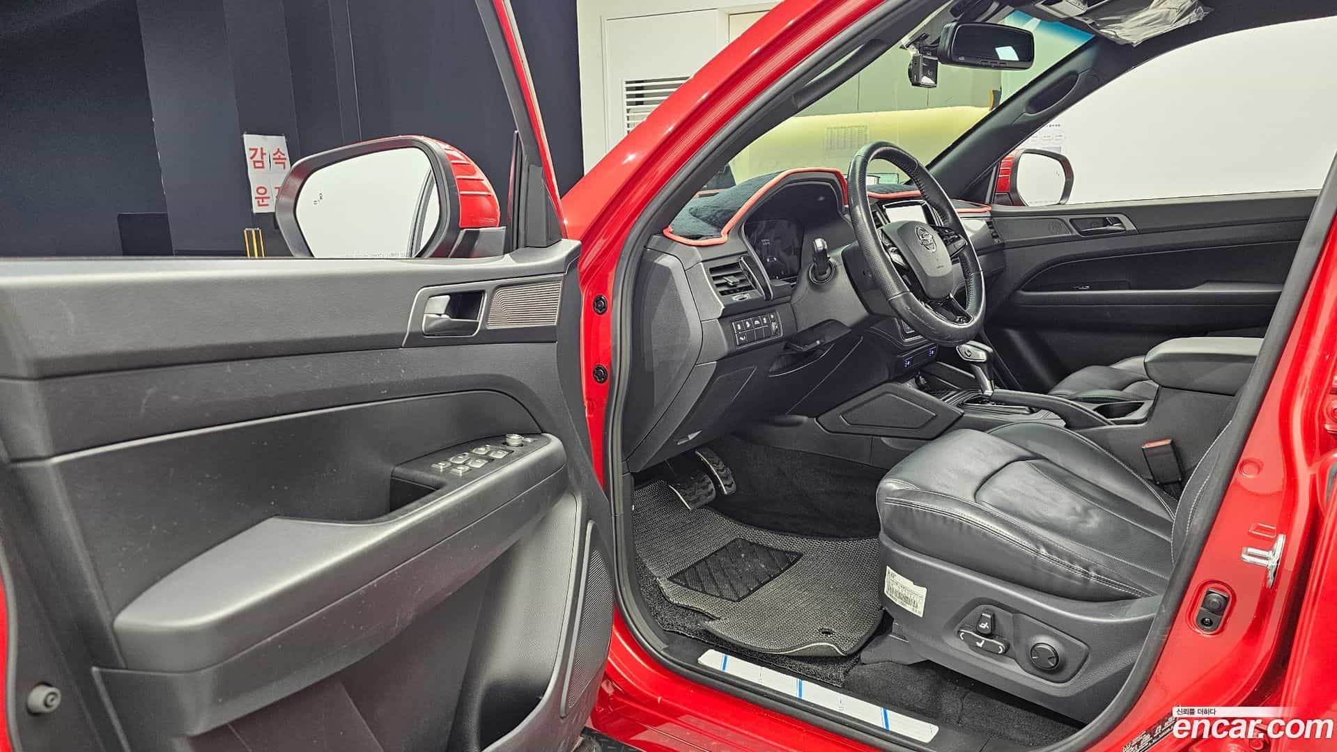 Rexton KG Mobility 2022.0-OPTION-015