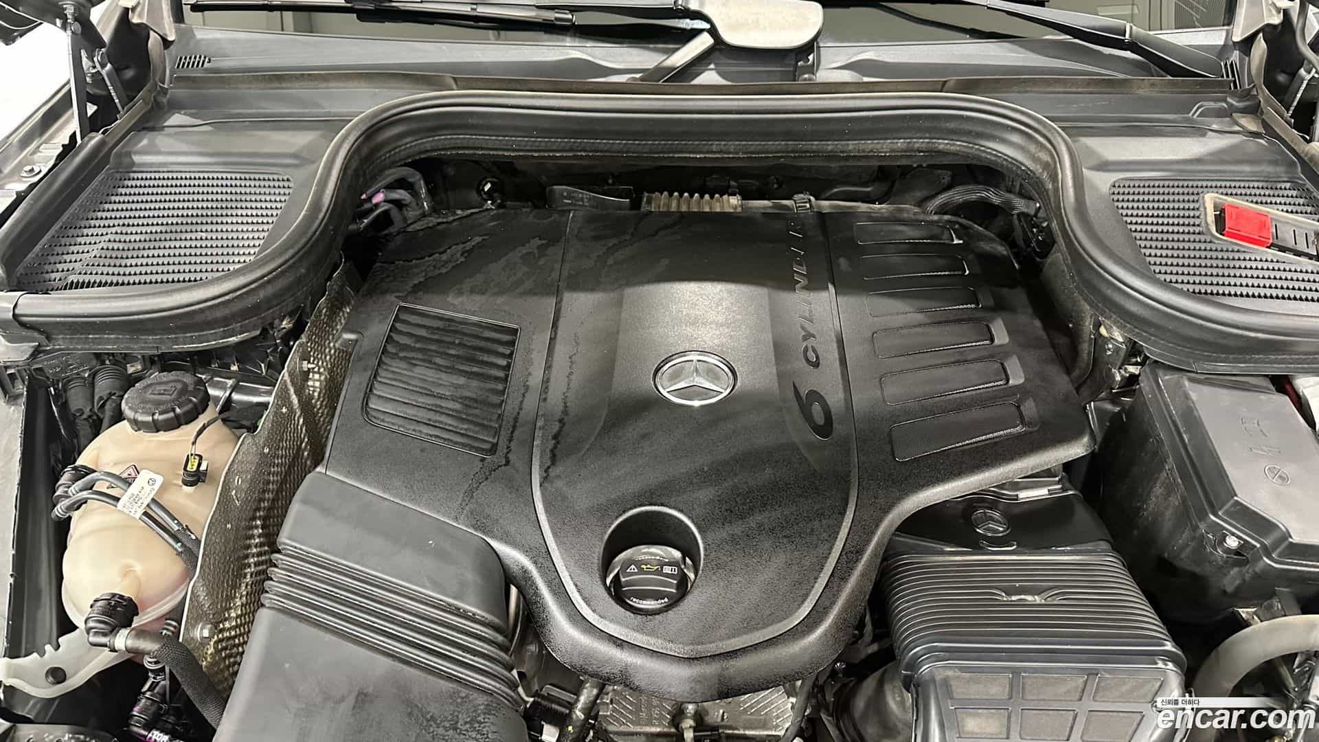 GLE-Class Mercedes-Benz 2021.3-INNER-006