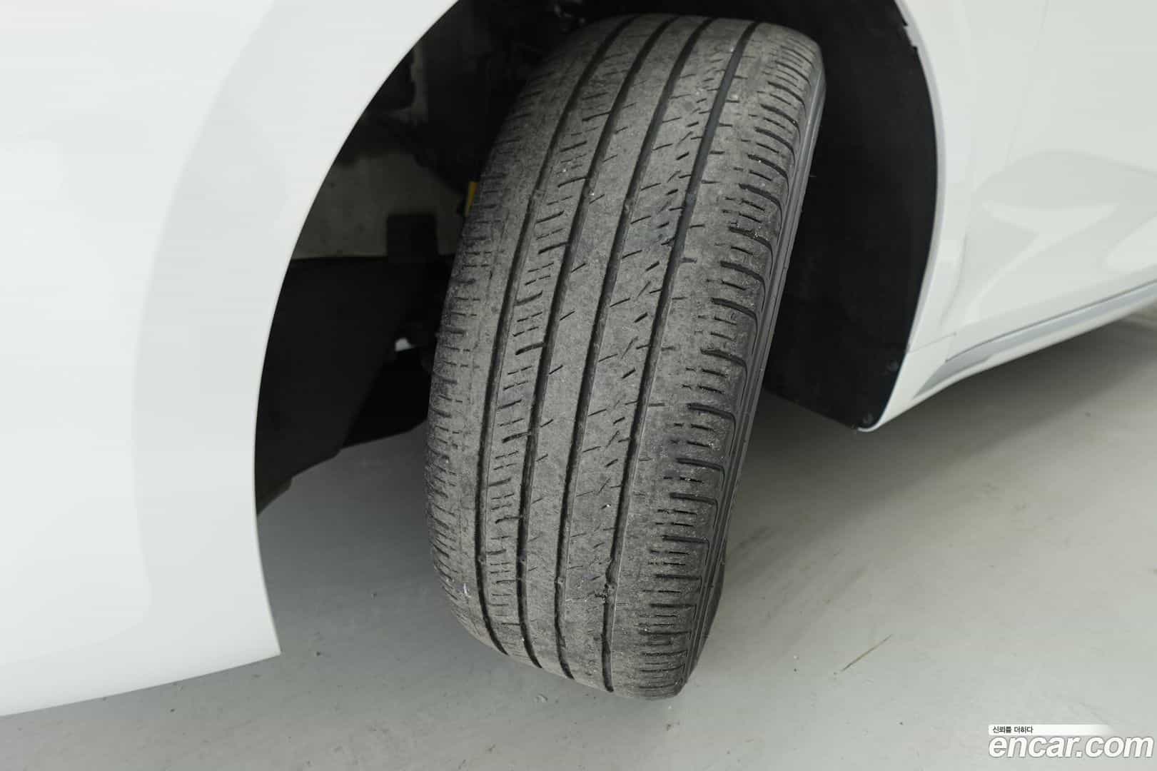 Grandeur Hyundai 2021.0-OPTION-024