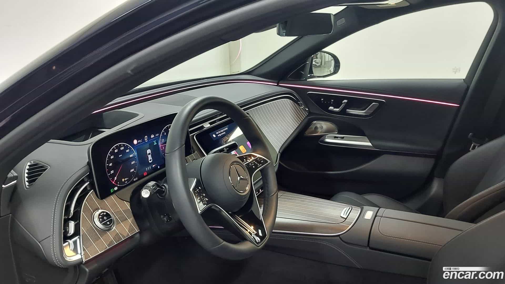 E-Class Mercedes-Benz 2025.4-INNER-009
