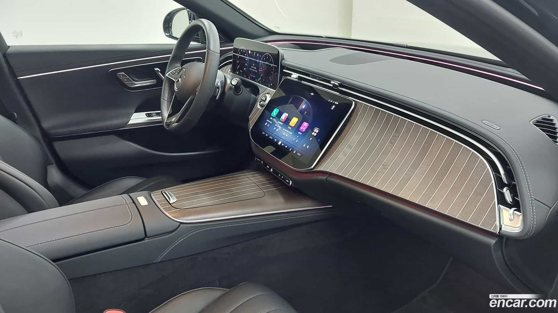 E-Class Mercedes-Benz 2025.4-OPTION-017