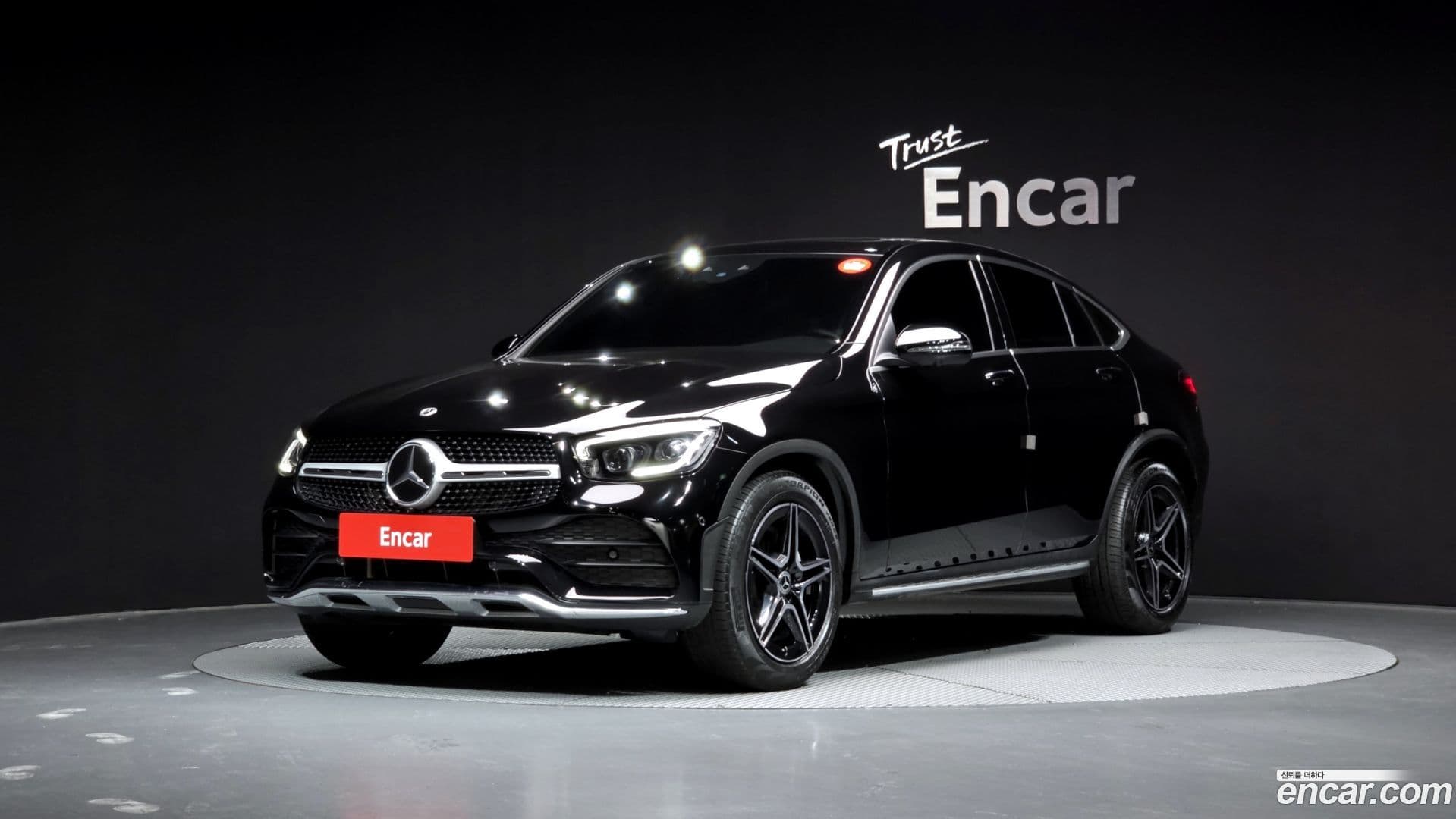 Main__Slider__Photo:GLC-Class Mercedes-Benz 2023.3-0
