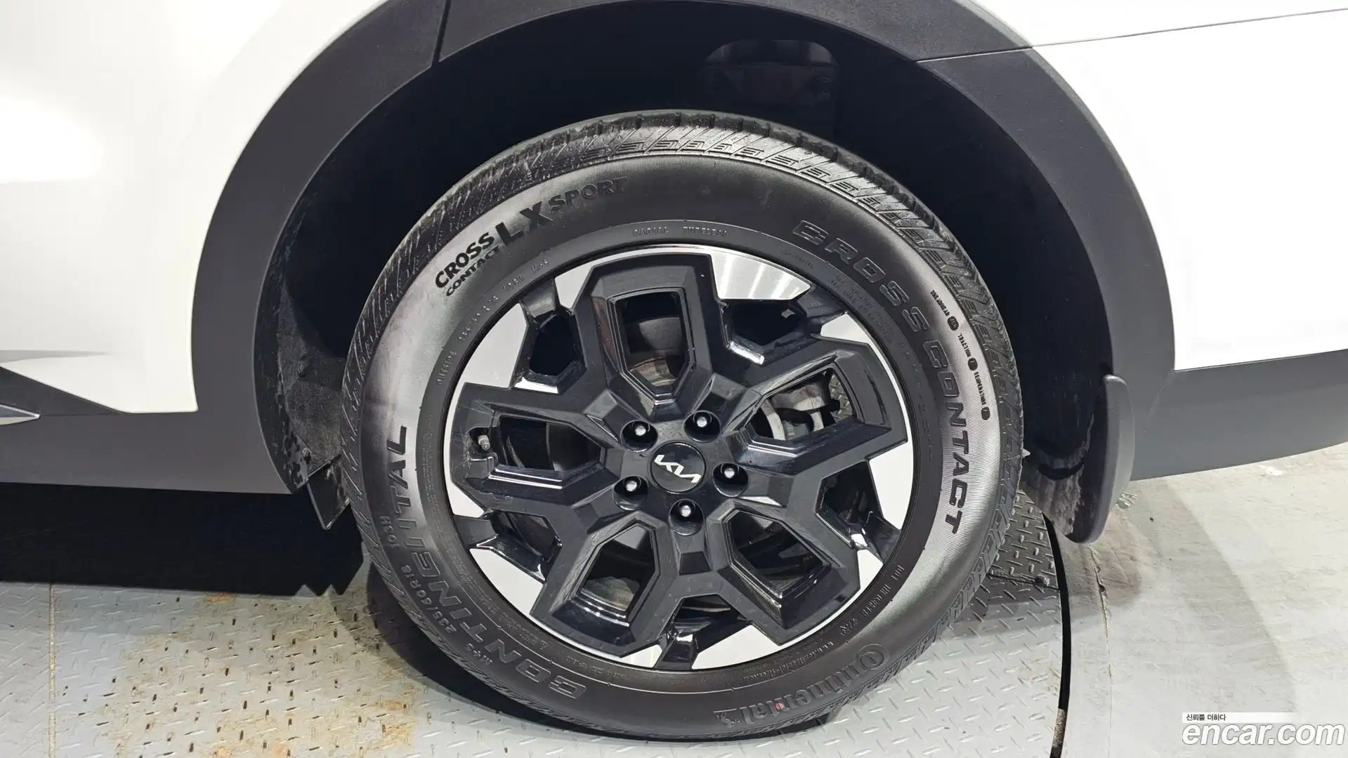Sorento Kia 2023.9-OUTER-005