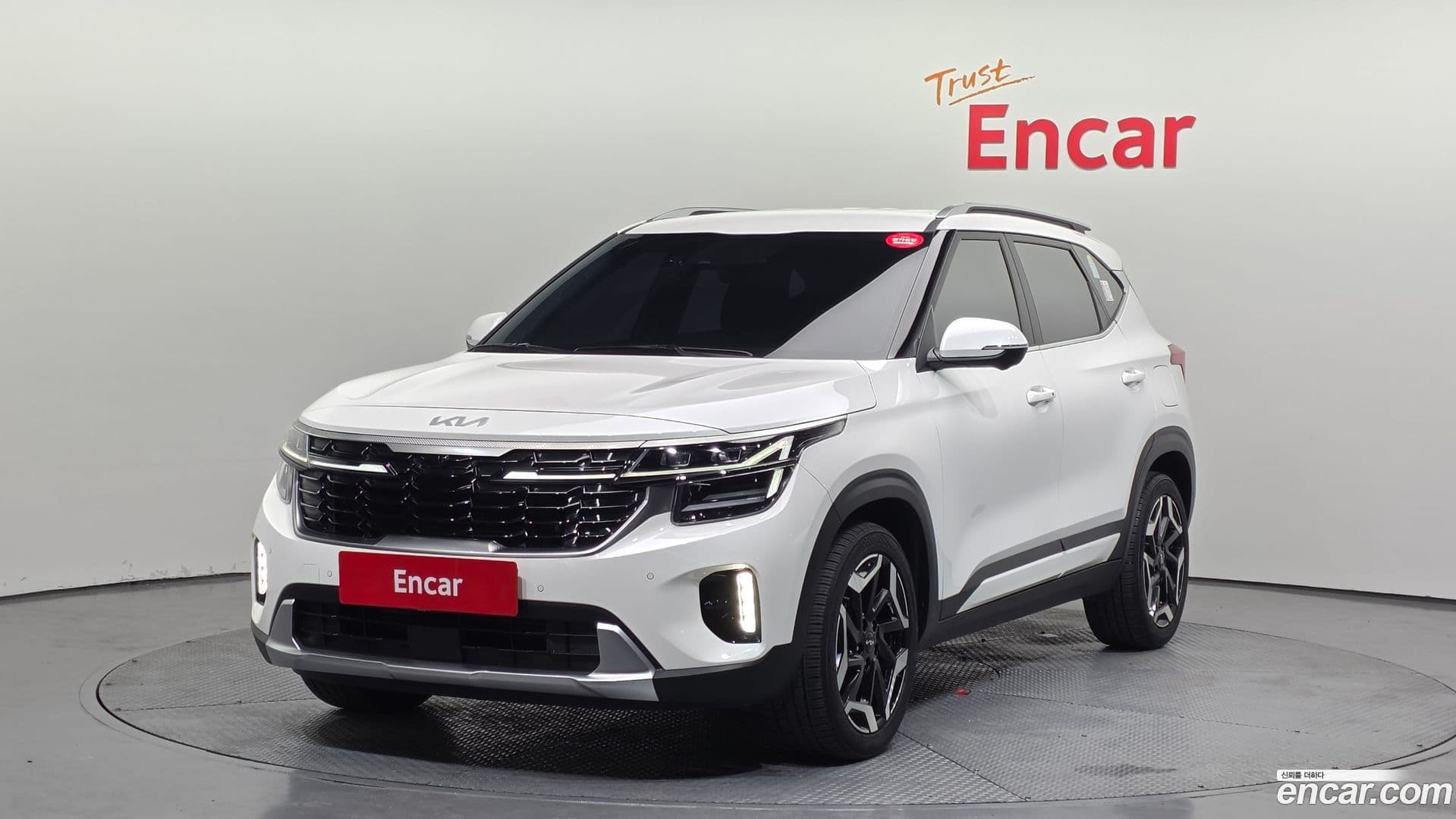 Main__Slider__Photo:Seltos Kia 2024.2-0