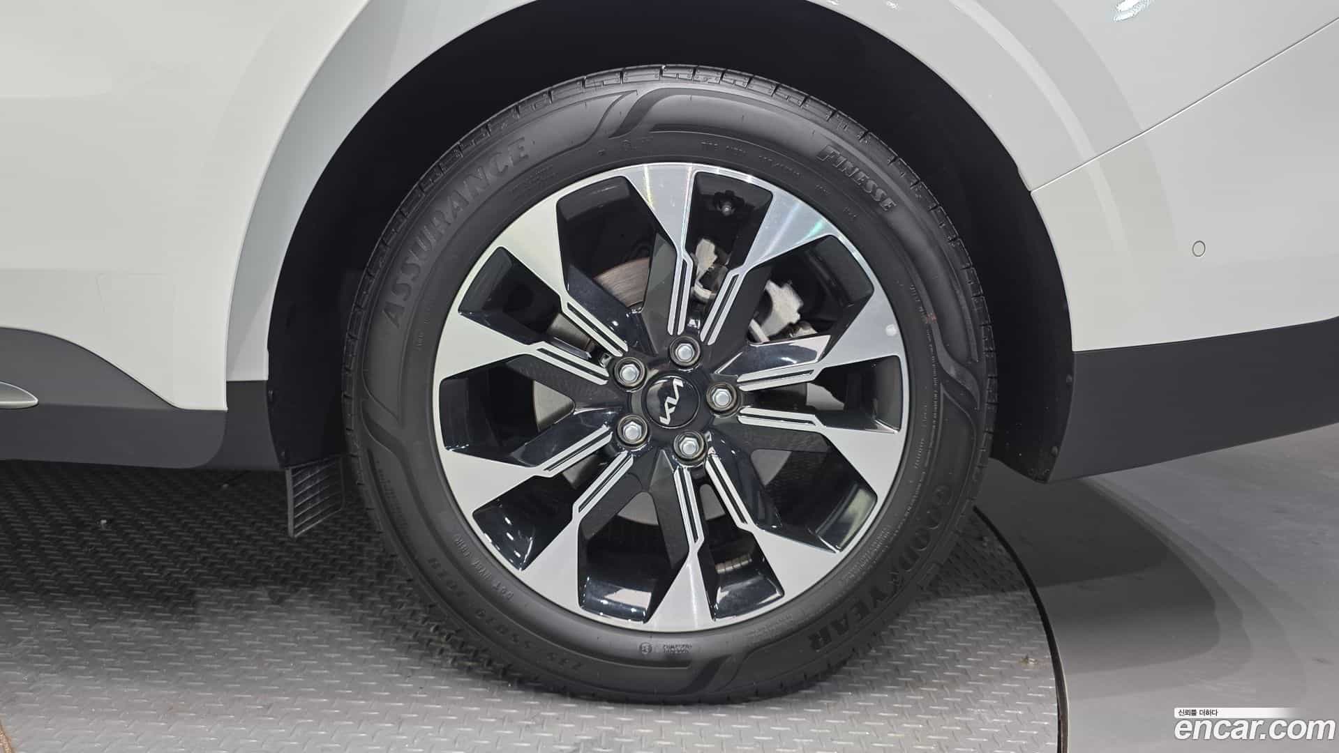 Canival Kia 2023.1-OUTER-005
