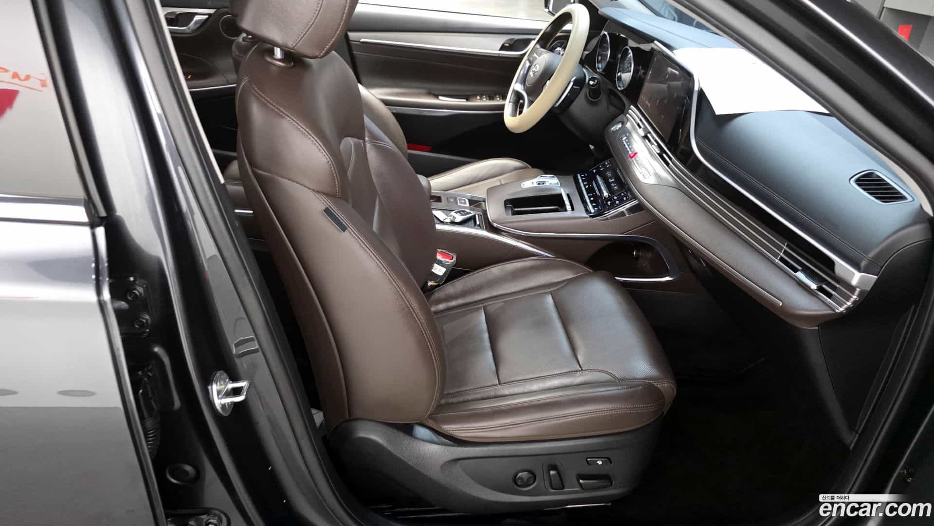 Grandeur Hyundai 2020.7-OPTION-016