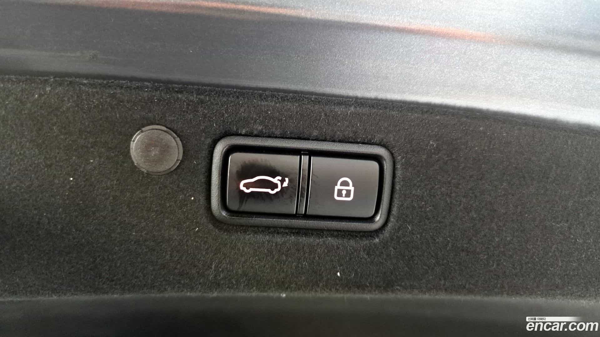 Grandeur Hyundai 2020.7-OPTION-024