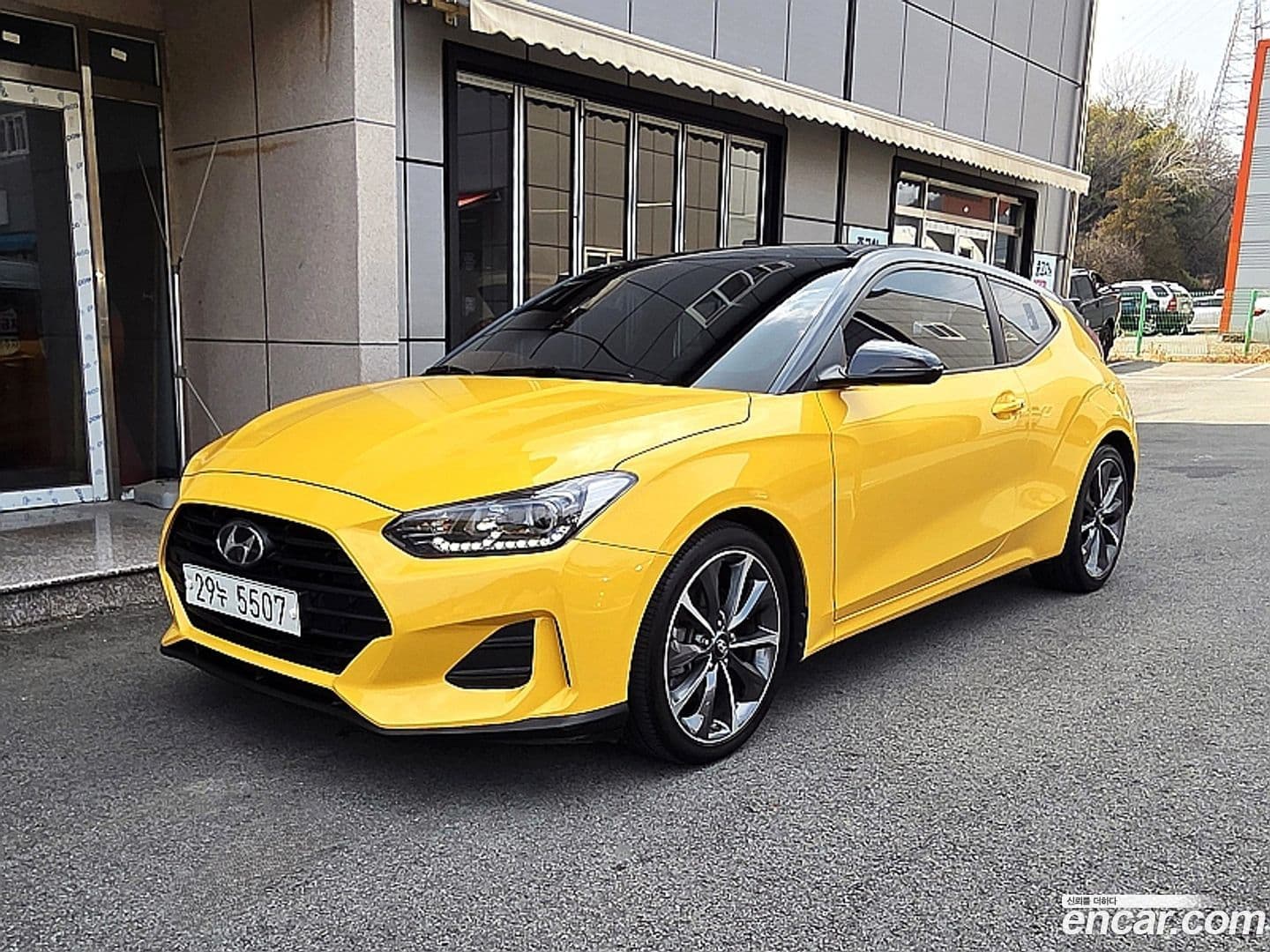 Main__Slider__Photo:Veloster Hyundai 2018.2-0