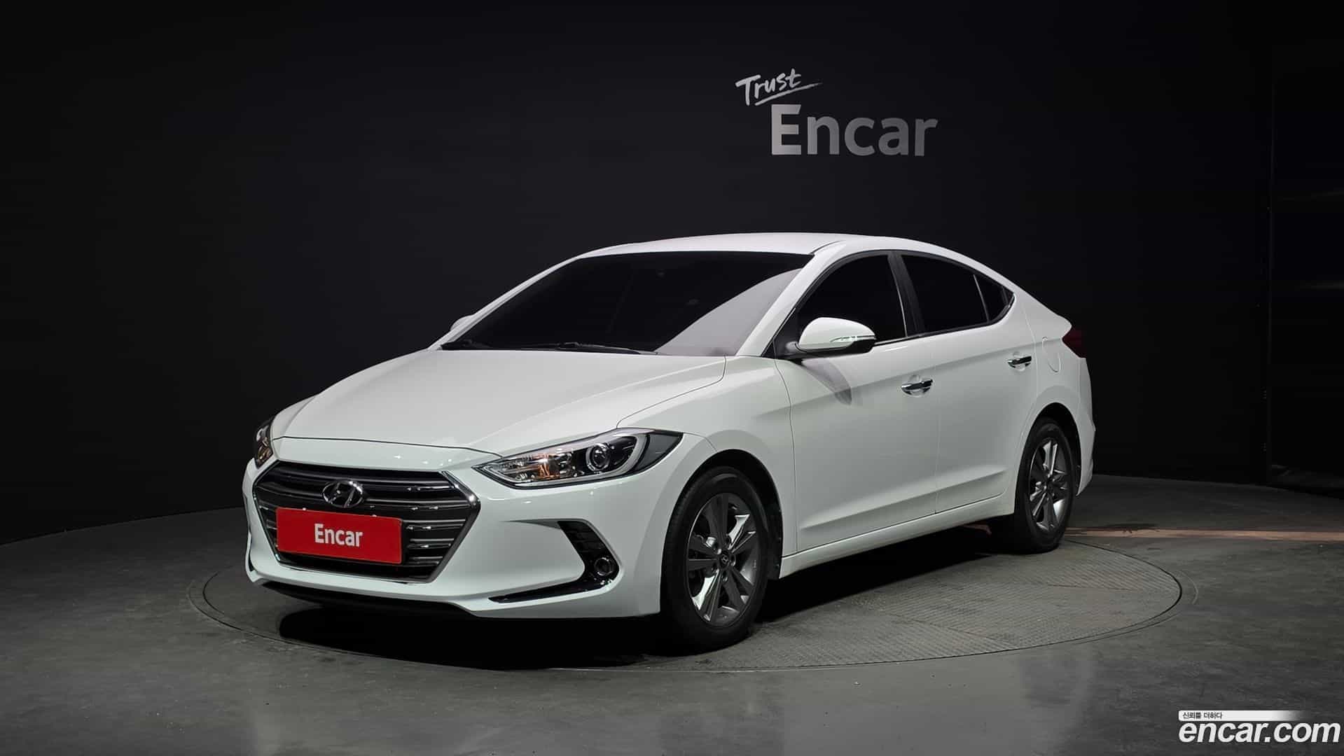 AVANTE Hyundai 2016.6-OUTER-001