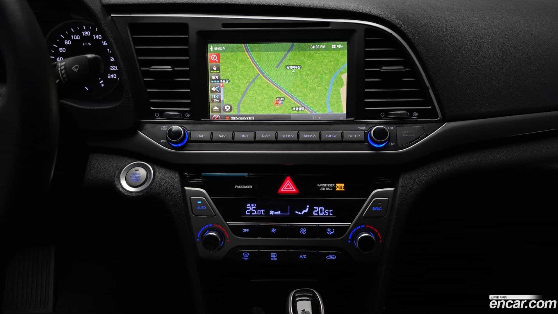 AVANTE Hyundai 2016.6-OPTION-018