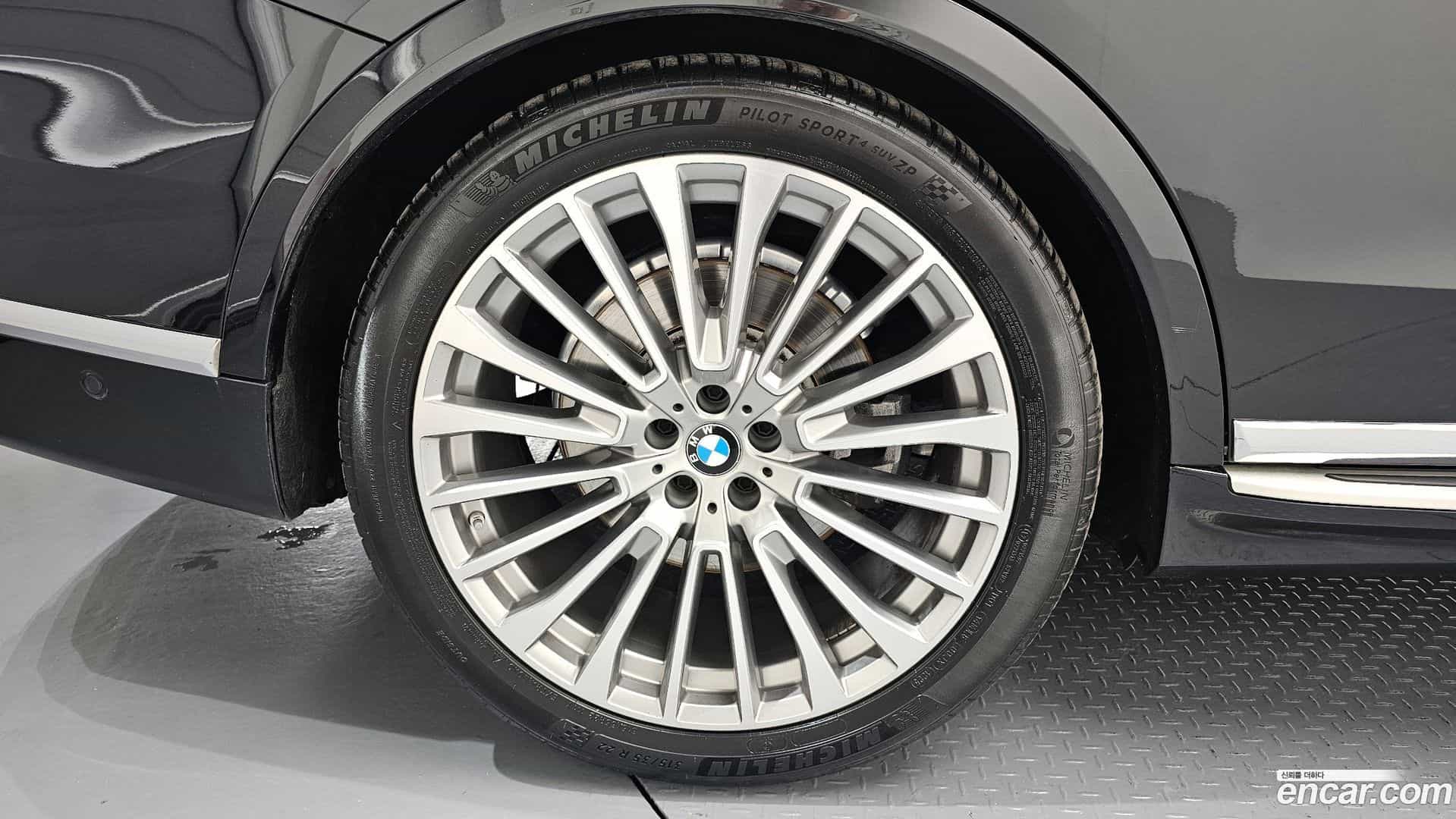 X7 BMW 2022.1-OUTER-005