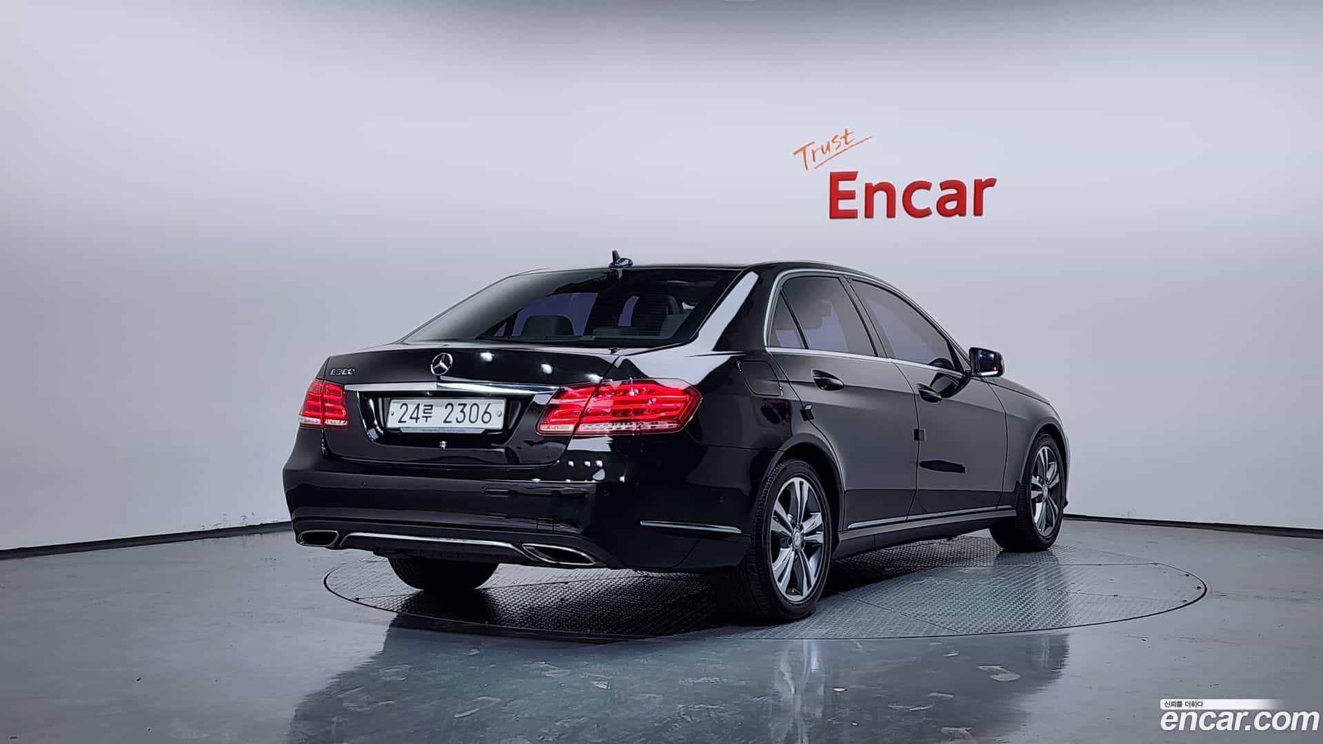 E-Class Mercedes-Benz 2014.11-OUTER-002