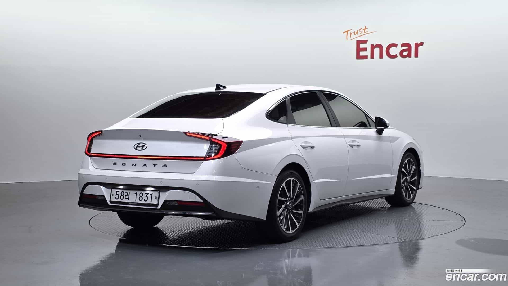 Sonata Hyundai 2019.3-OUTER-002