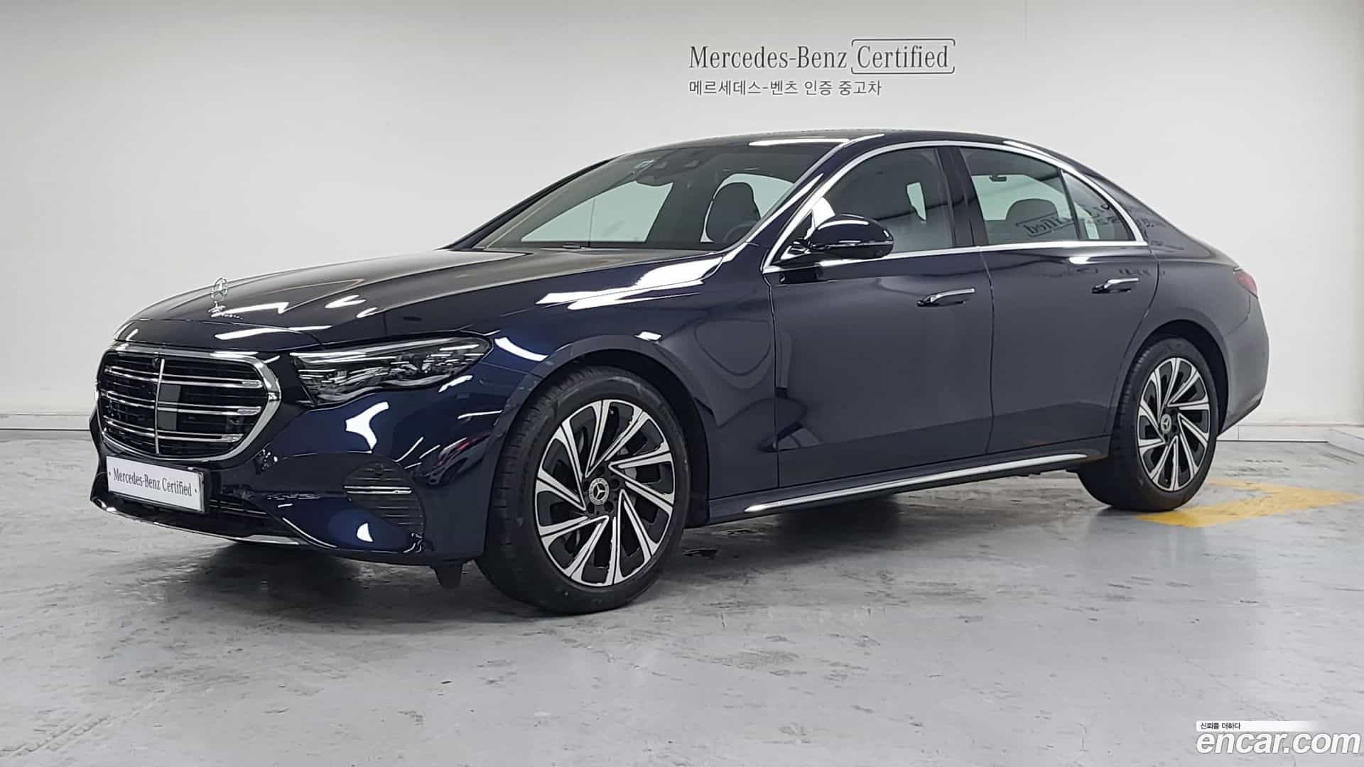 E-Class Mercedes-Benz 2025.4-OUTER-001