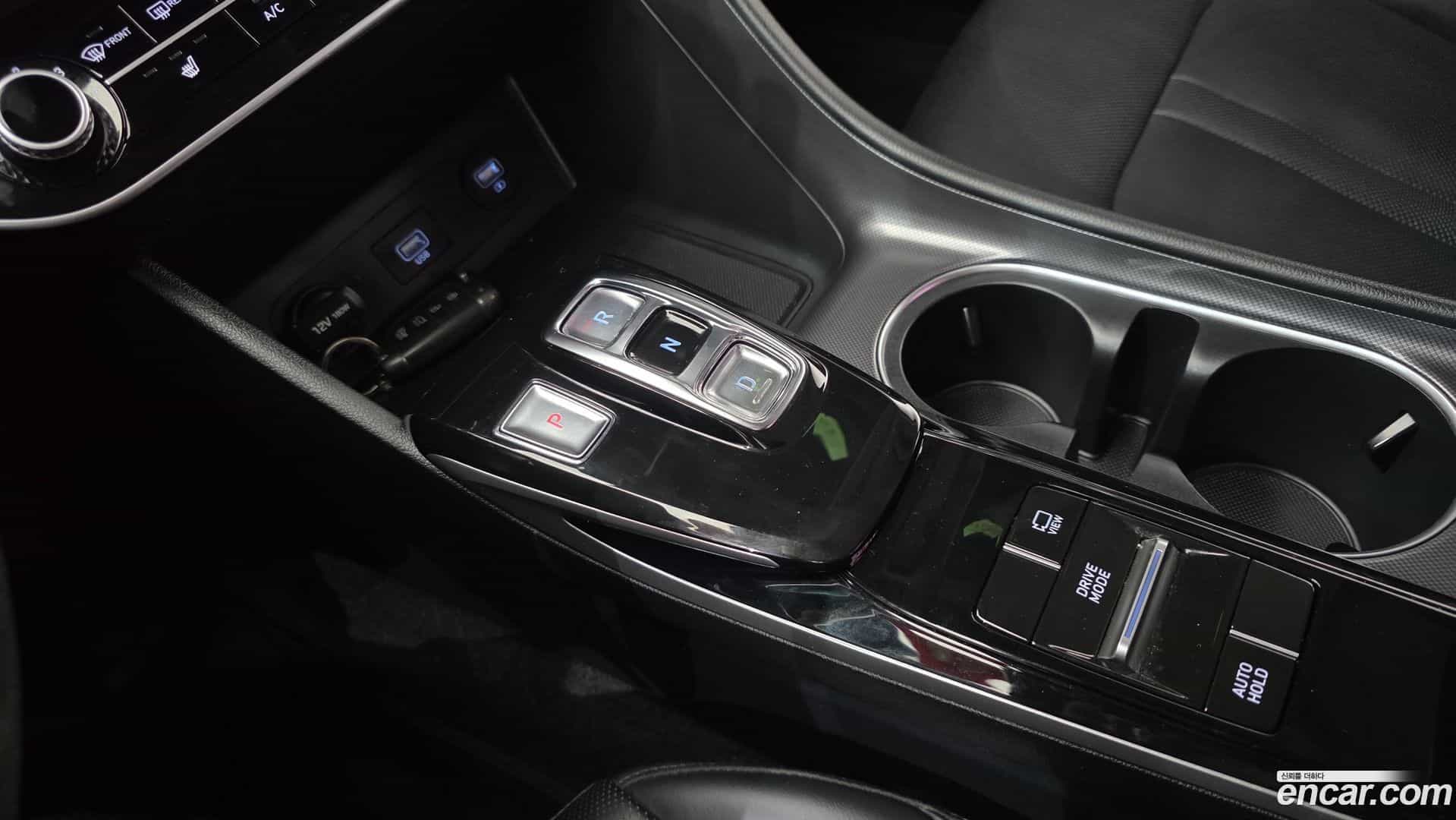 Sonata Hyundai 2019.6-INNER-009