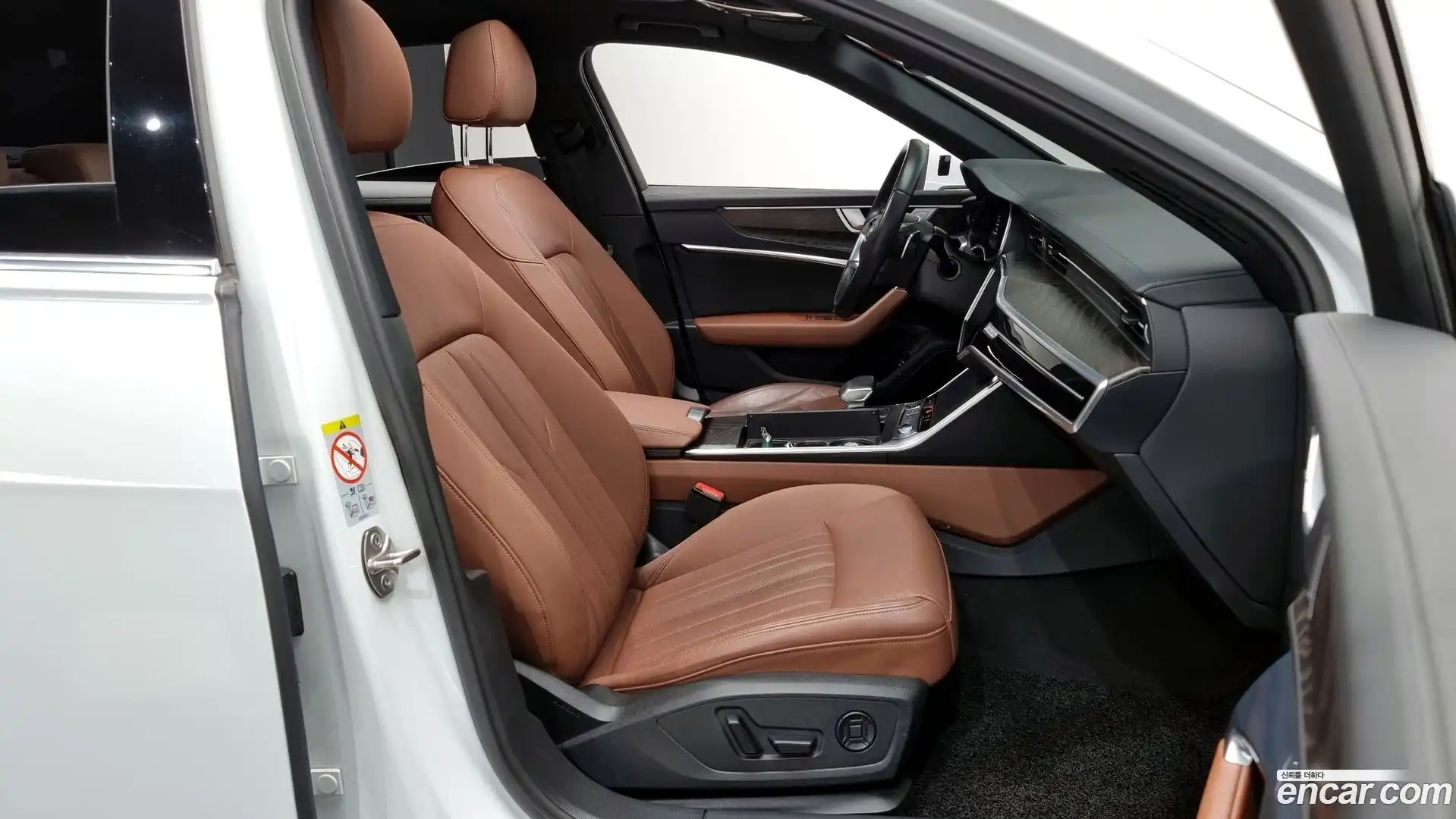 A6 Audi 2022.4-INNER-010