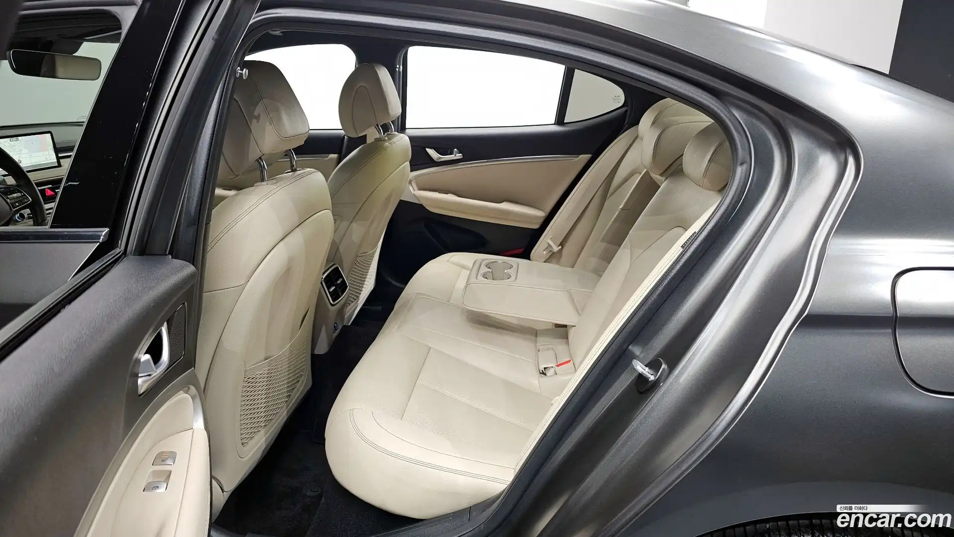 G70 Genesis 2023.8-OPTION-016