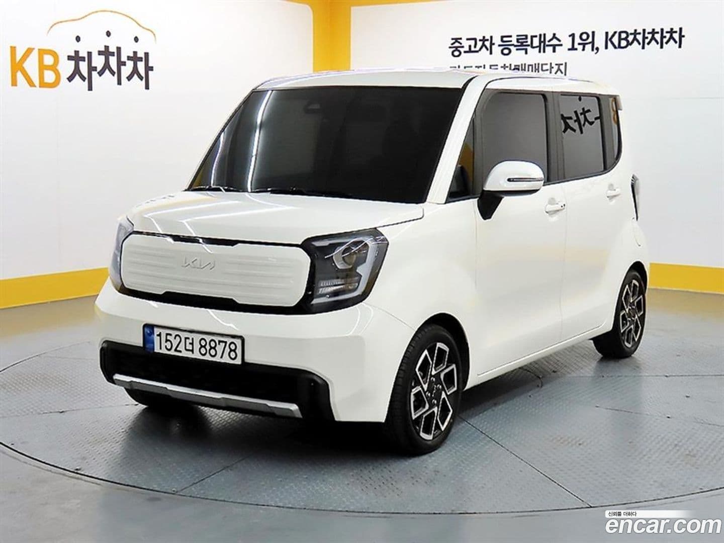 Main__Slider__Photo:RAY Kia 2024.9-0