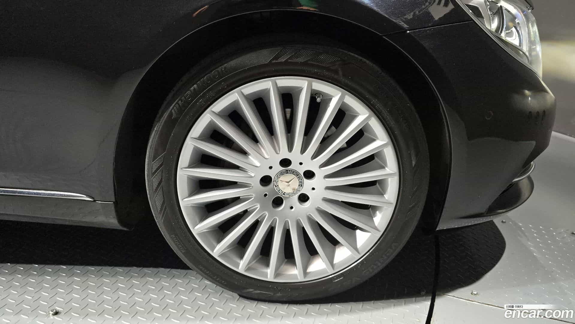 S-Class Mercedes-Benz 2015.0-OUTER-005