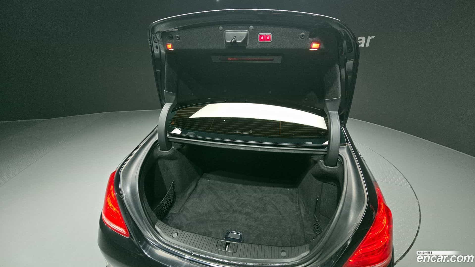 S-Class Mercedes-Benz 2015.0-OPTION-024