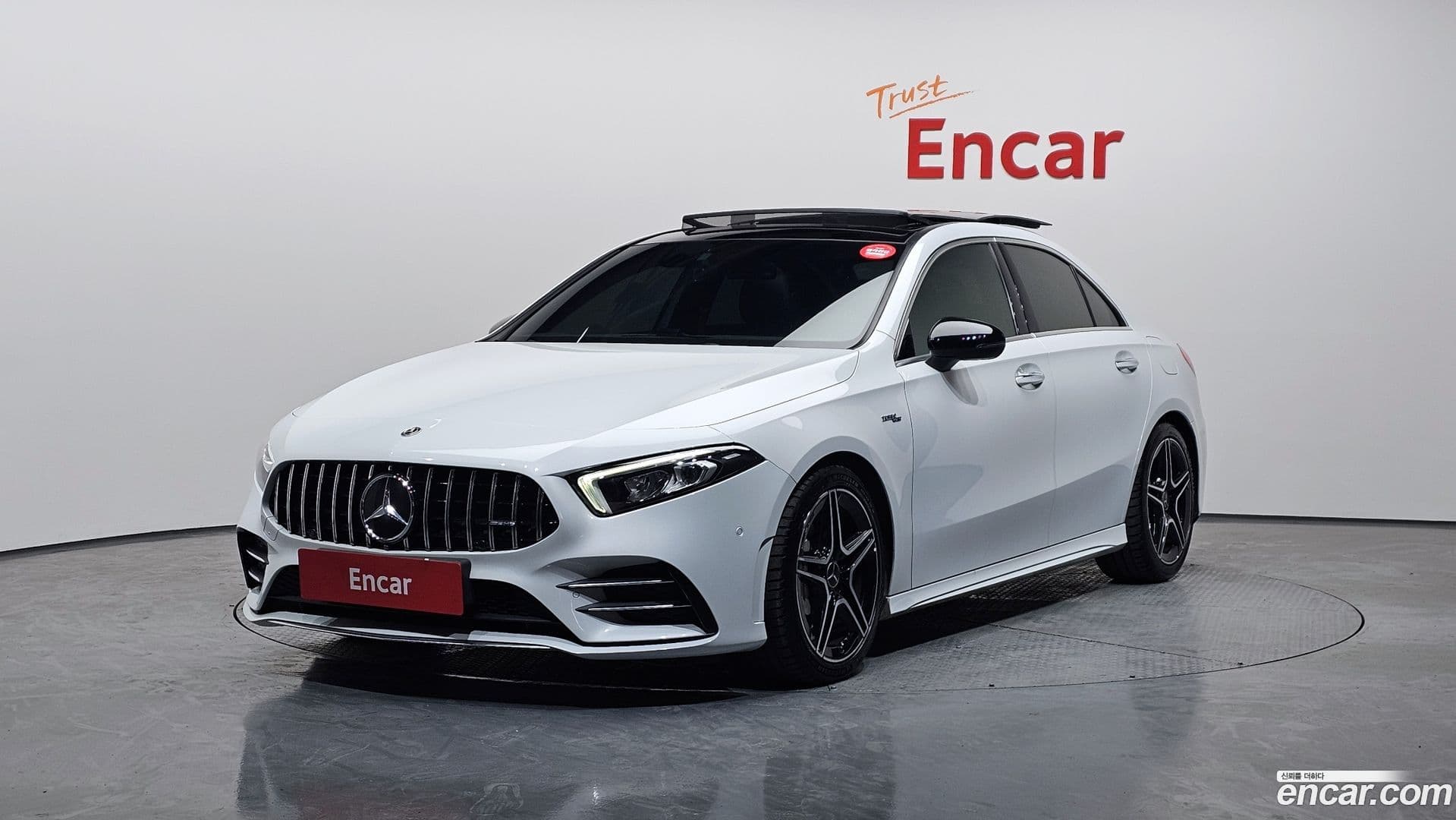 Main__Slider__Photo:A-Class Mercedes-Benz 2021.1-0