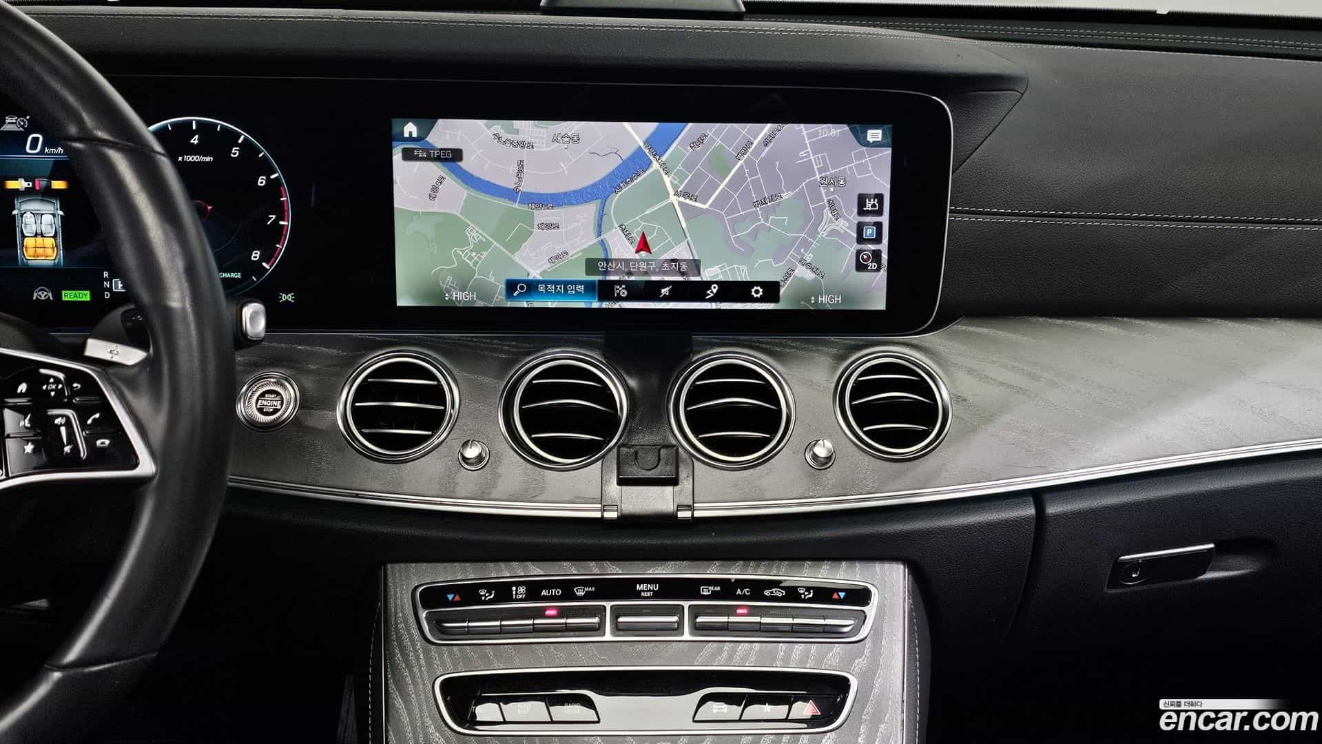 E-Class Mercedes-Benz 2021.11-OPTION-023