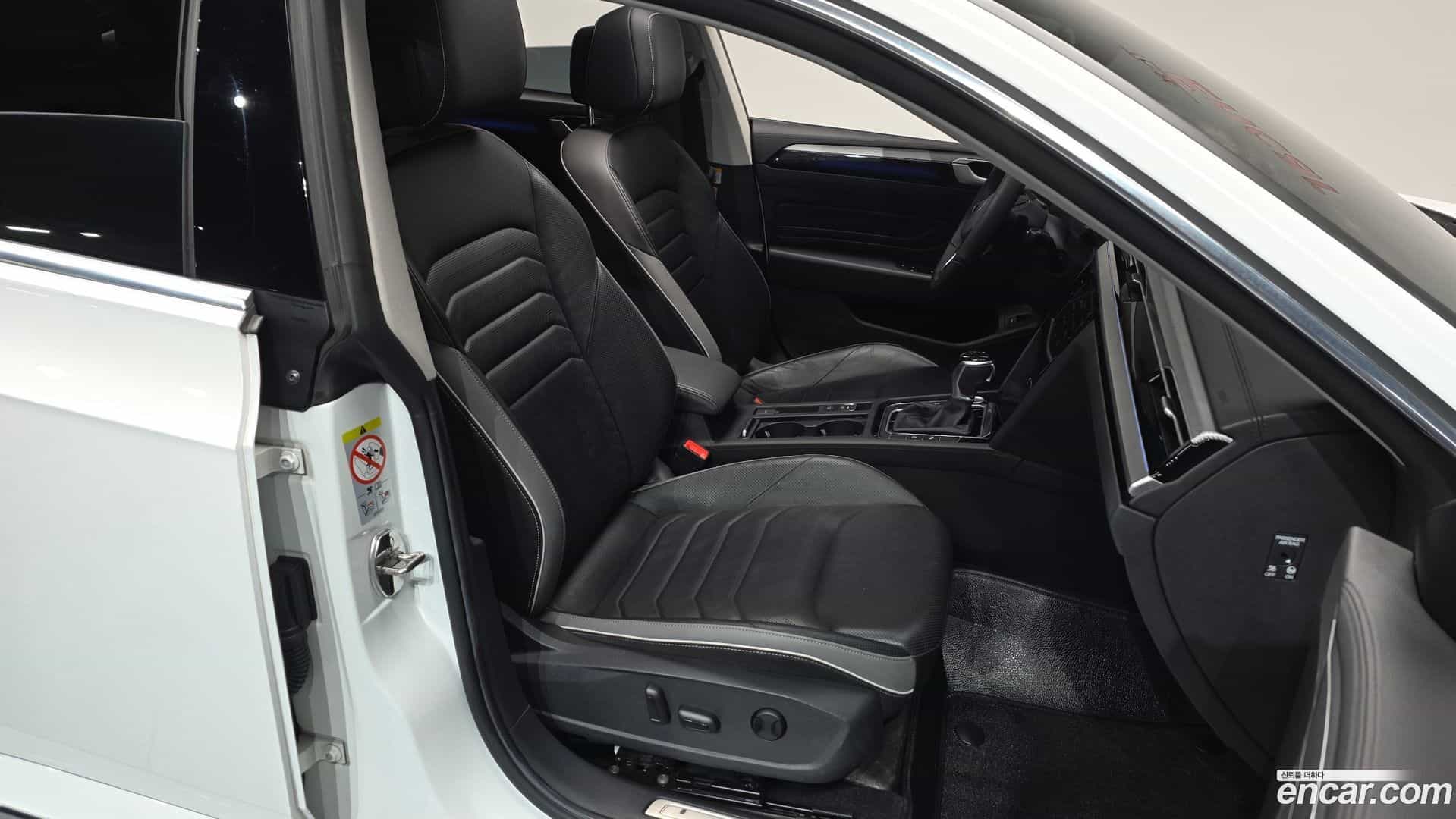 Arteon Volkswagen 2022.6-INNER-010