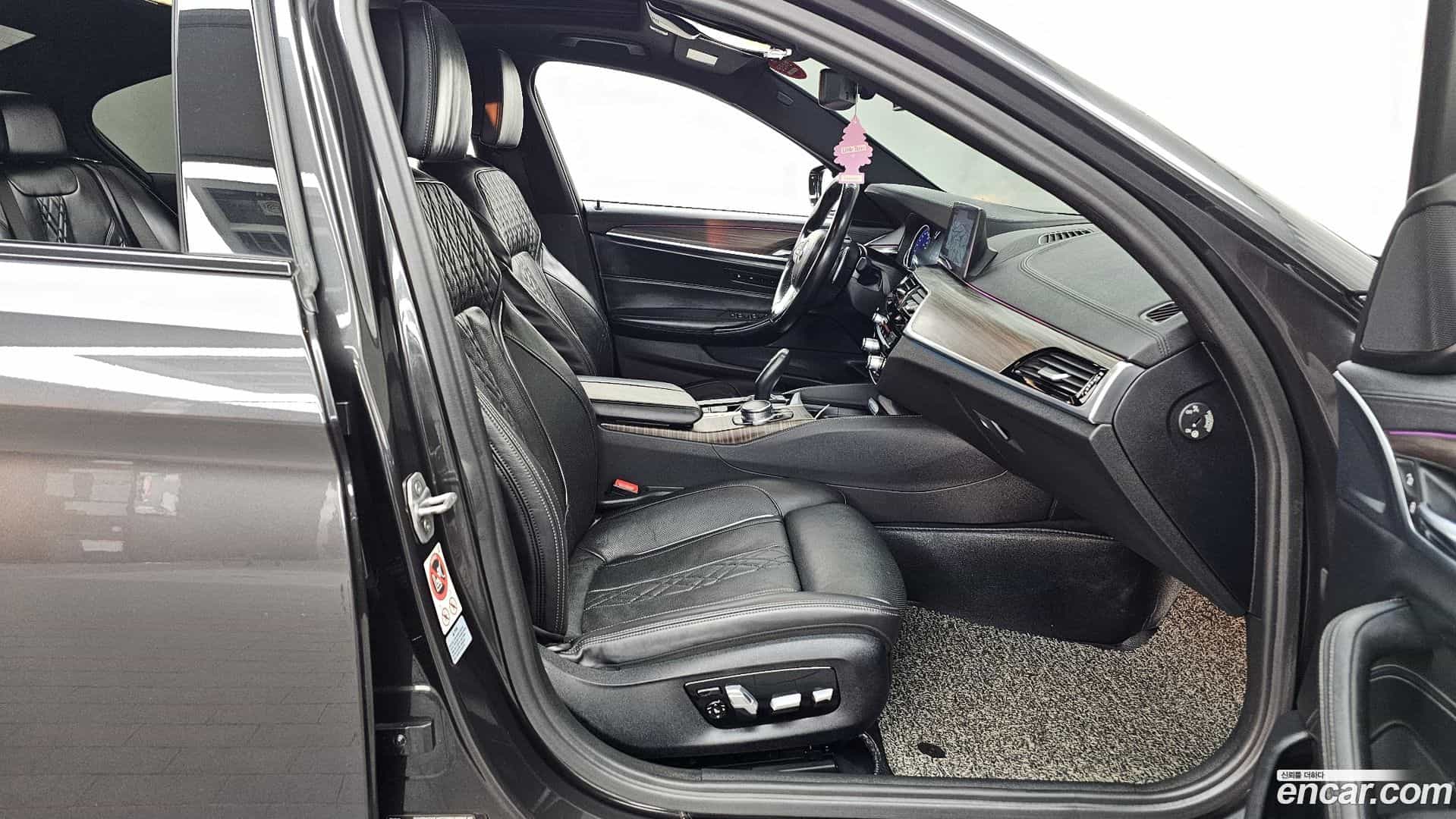 5-Series BMW 2017.5-OPTION-015
