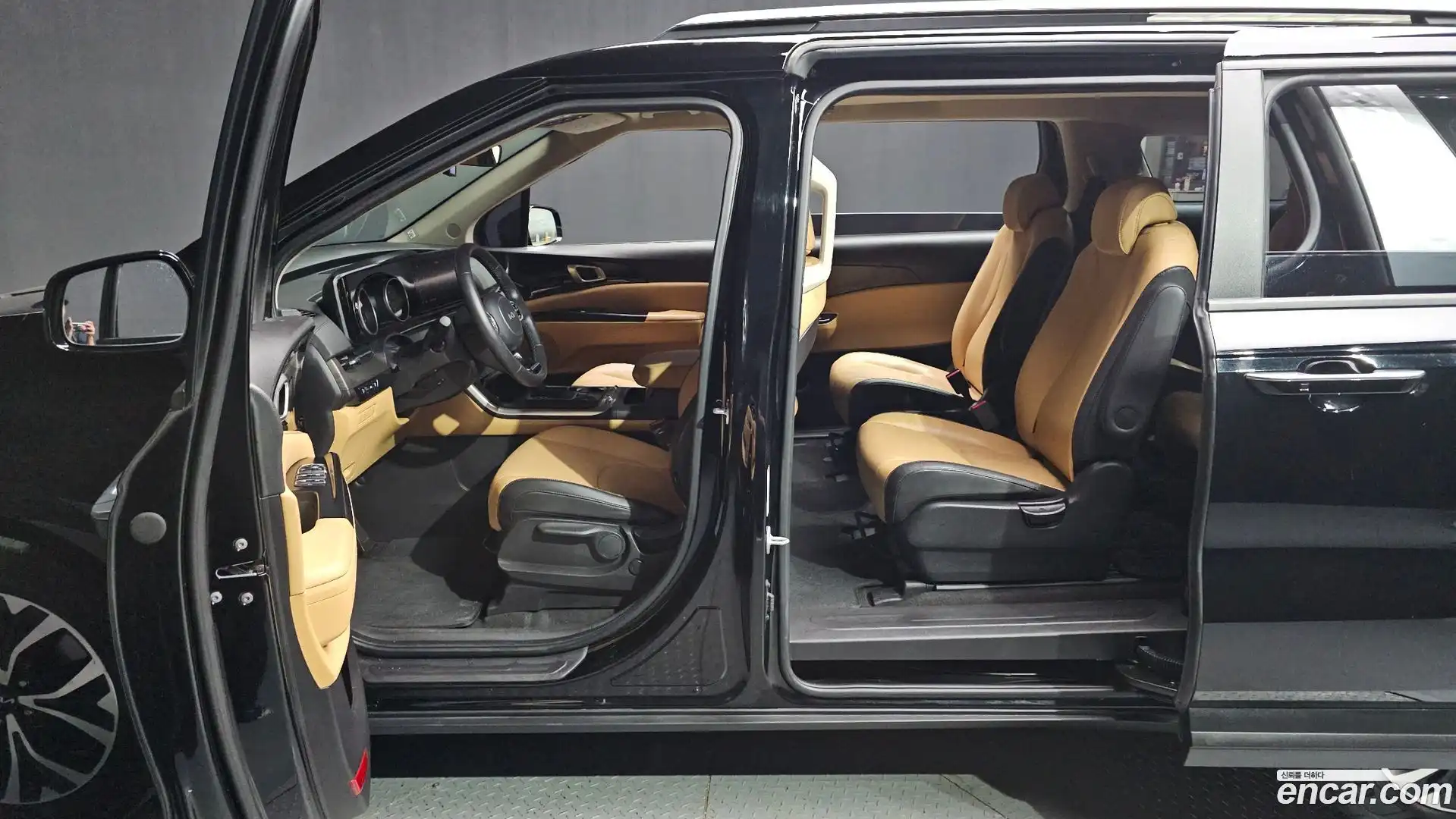 Canival Kia 2023.8-INNER-010