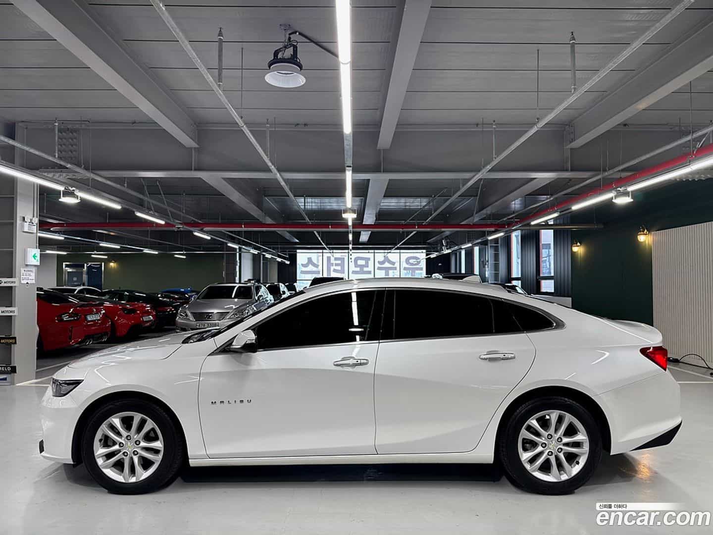 Malibu Chevrolet 2017.7-OUTER-004