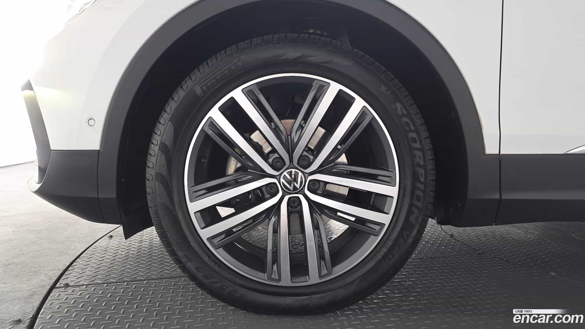 Tiguan Volkswagen 2023.7-OUTER-005