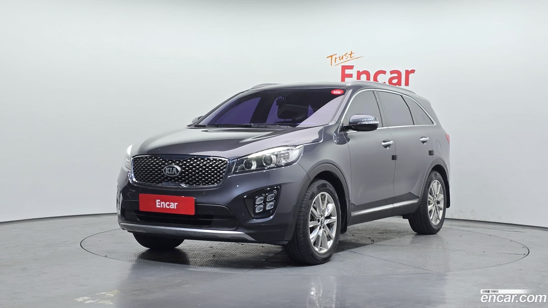 Main__Slider__Photo:Sorento Kia 2015.11-0