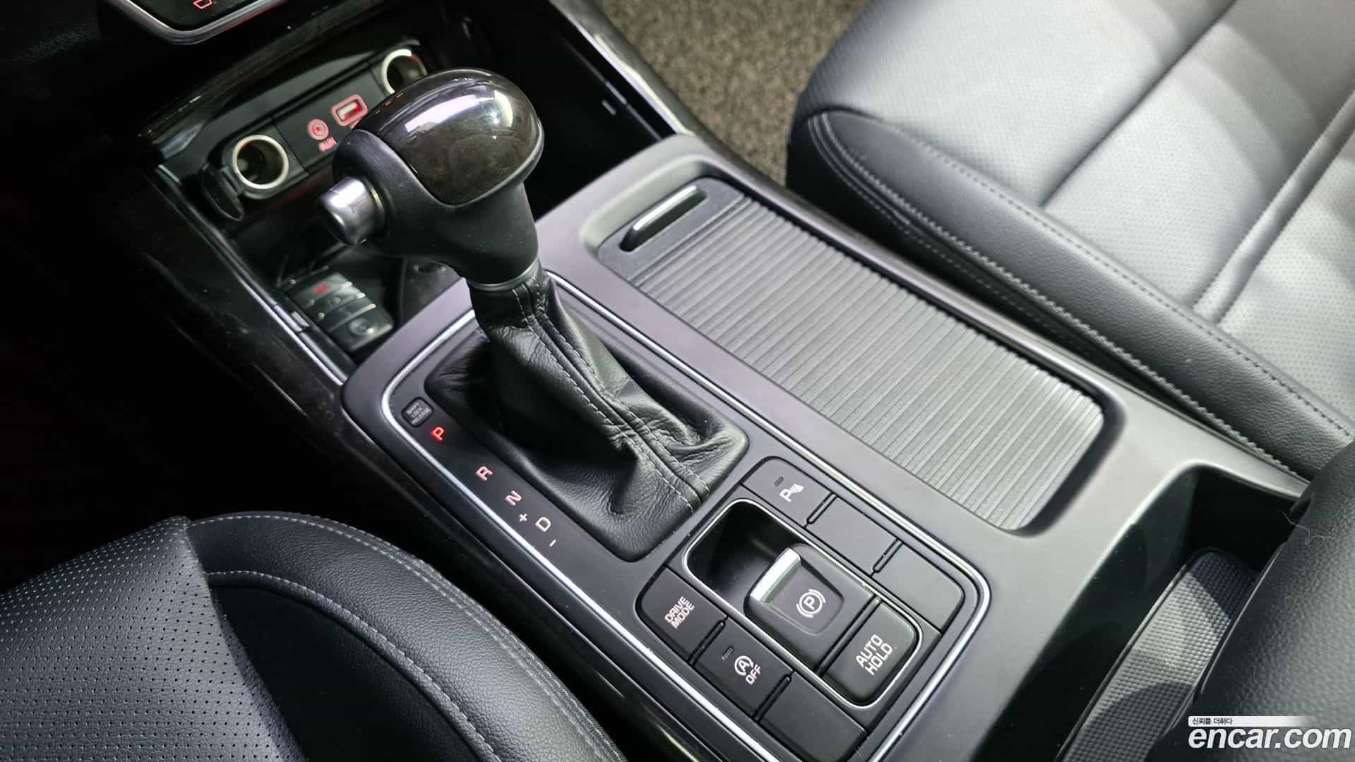 Sorento Kia 2015.11-INNER-009