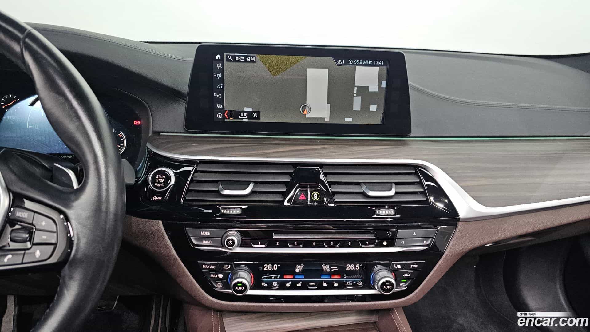 5-Series BMW 2017.4-OPTION-018