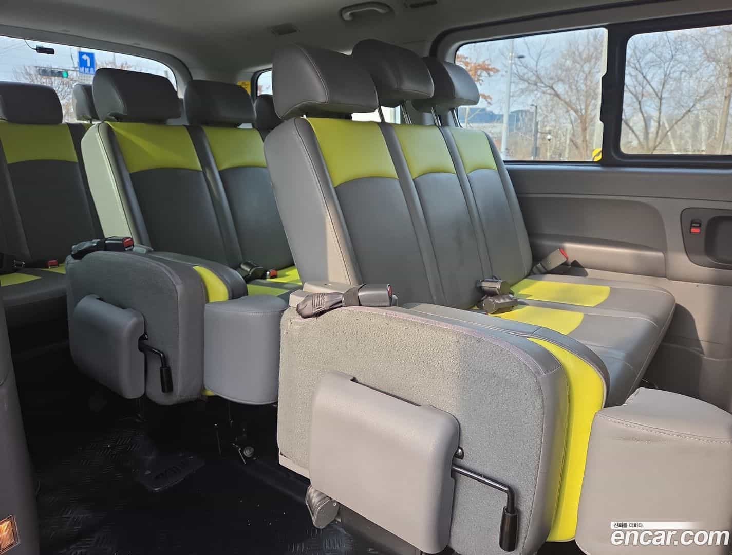 Starex Hyundai 2020.3-INNER-008