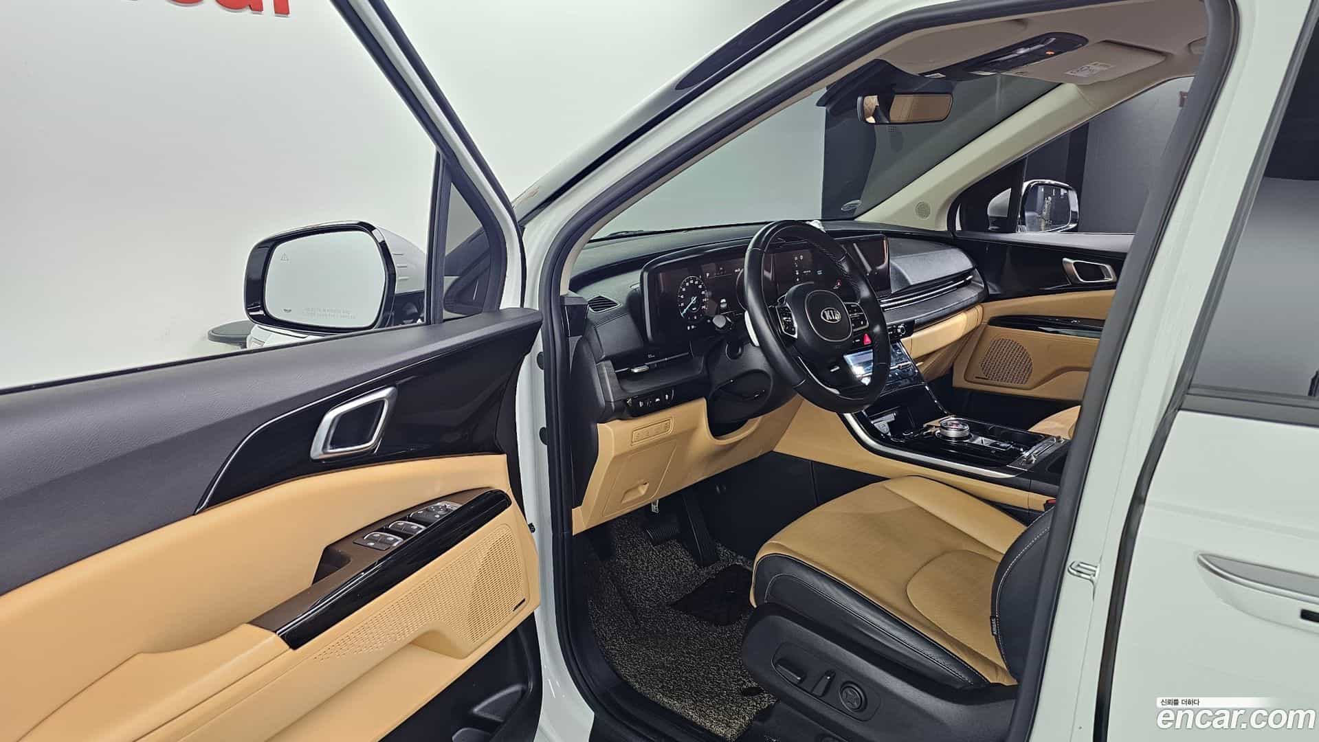 Canival Kia 2021.1-INNER-010