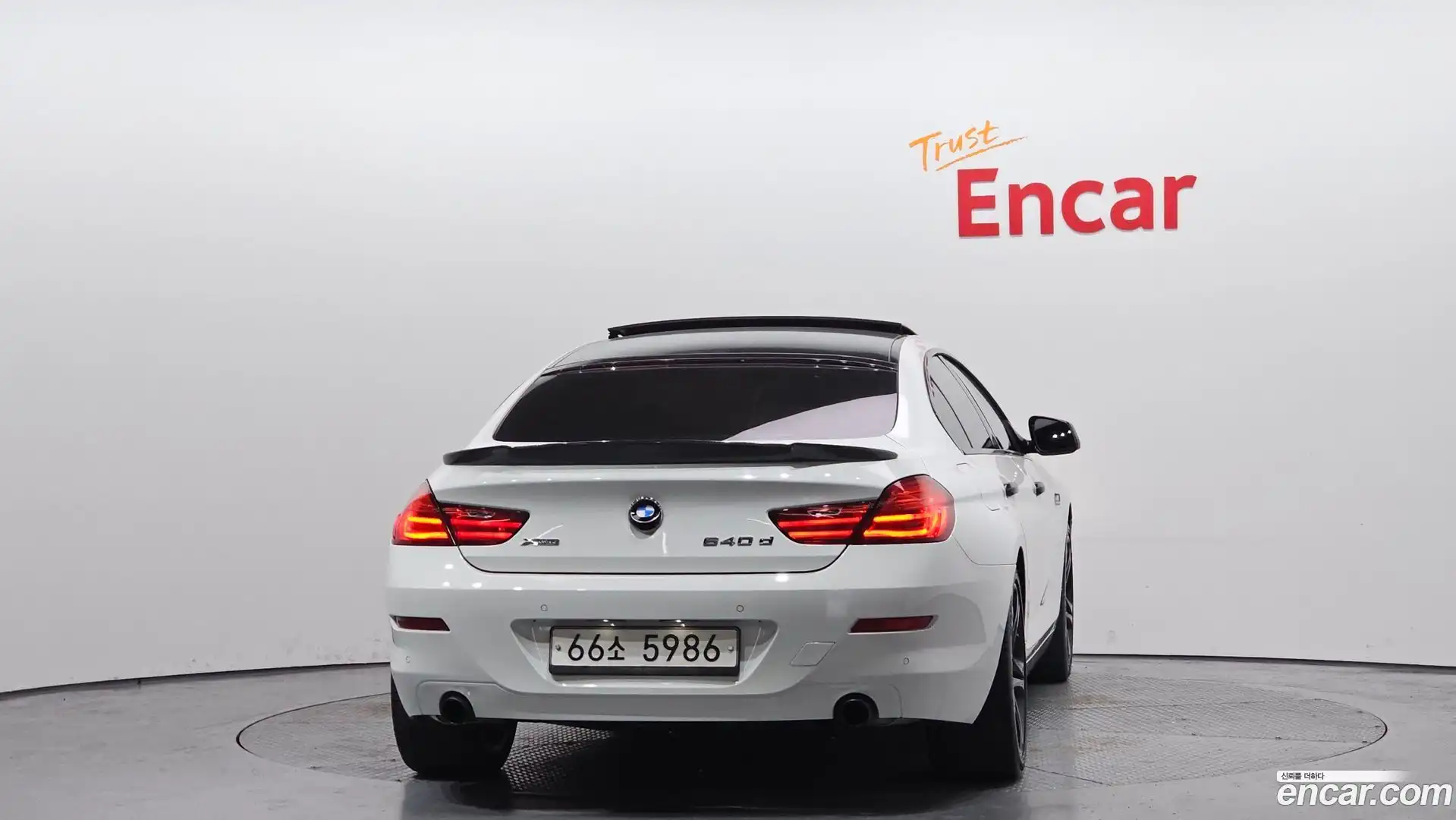 6-Series BMW 2015.4-OUTER-004