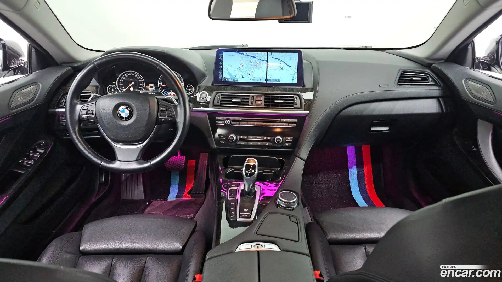 6-Series BMW 2015.4-INNER-007