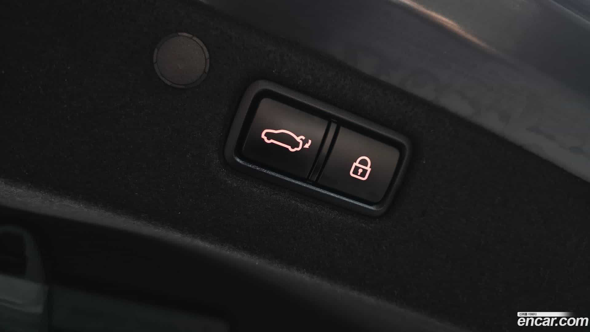 Grandeur Hyundai 2018.10-OPTION-021