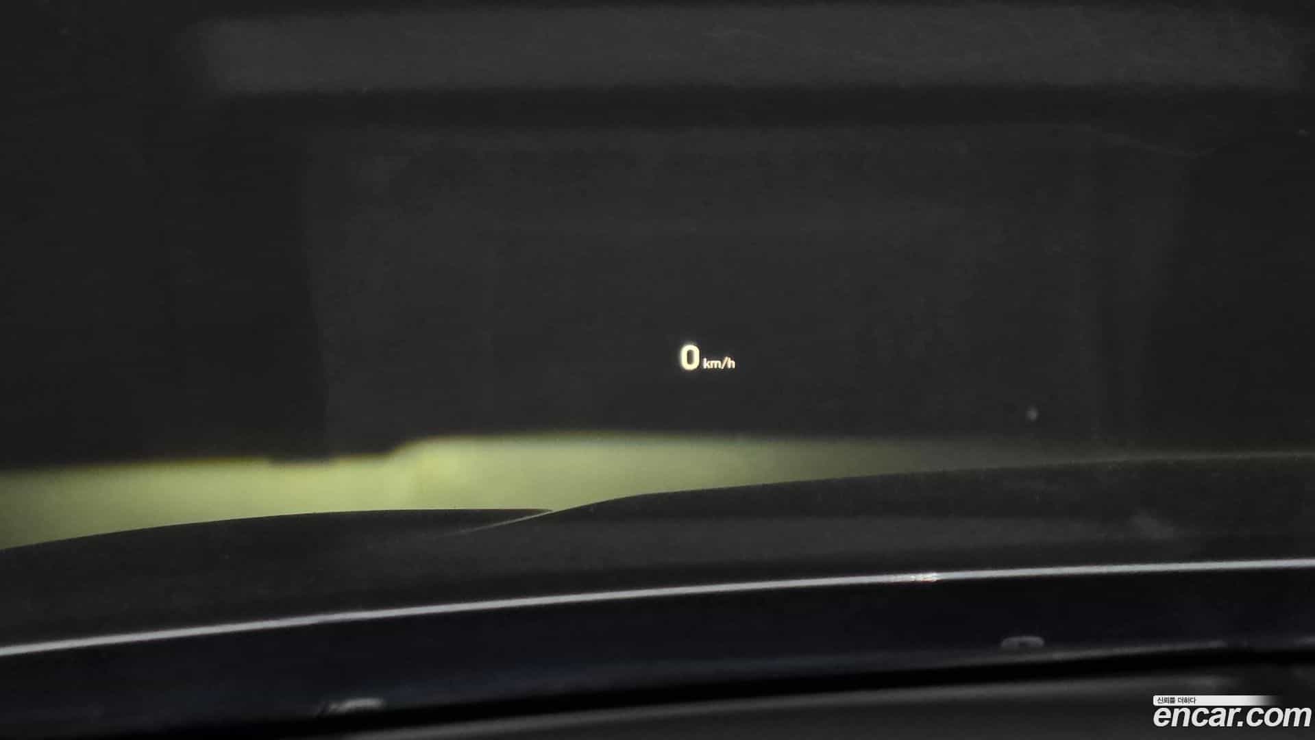 Grandeur Hyundai 2018.10-OPTION-023