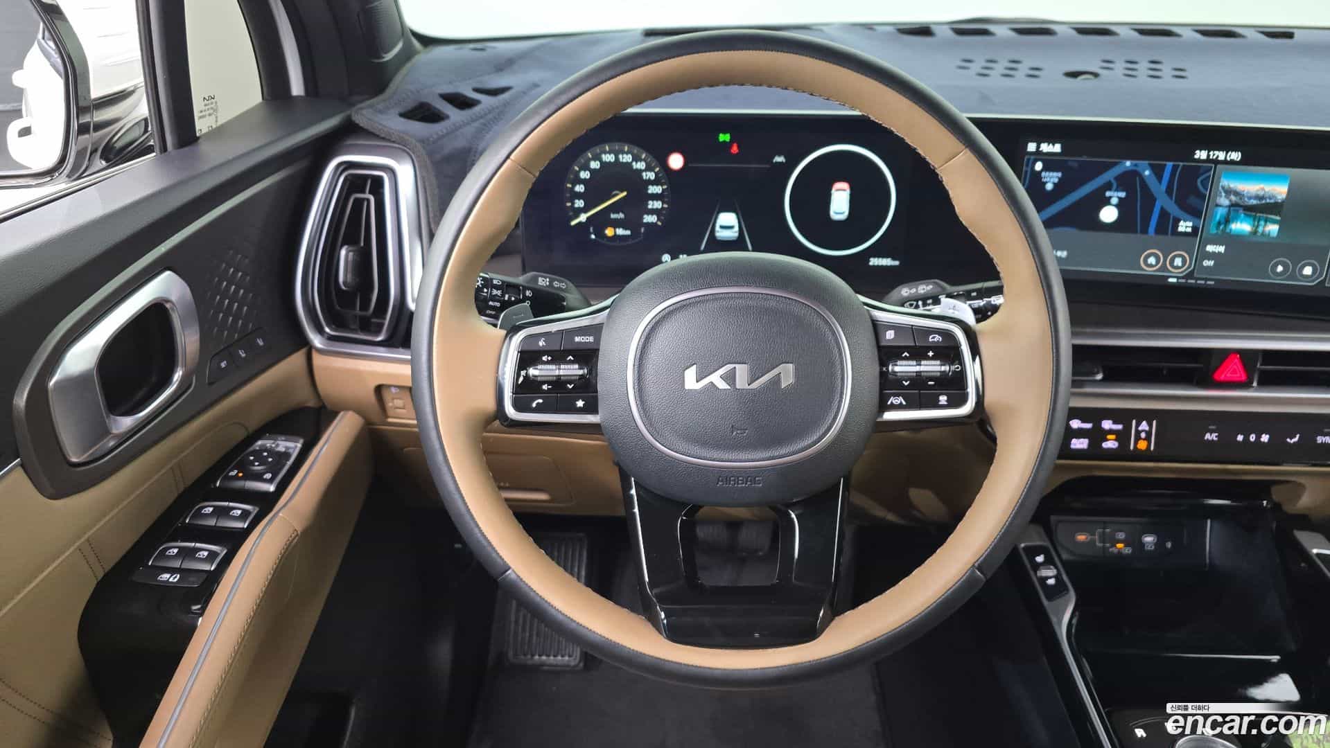 Sorento Kia 2023.8-OPTION-017