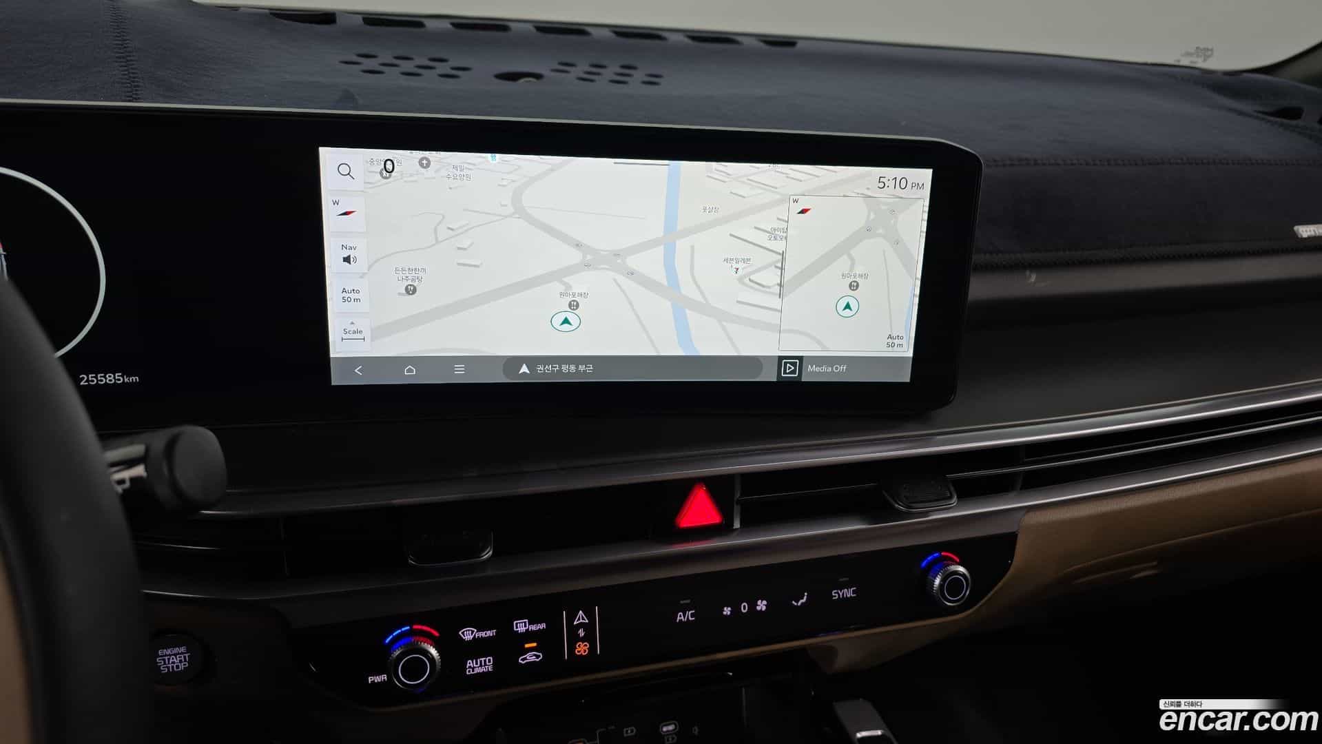 Sorento Kia 2023.8-OPTION-018
