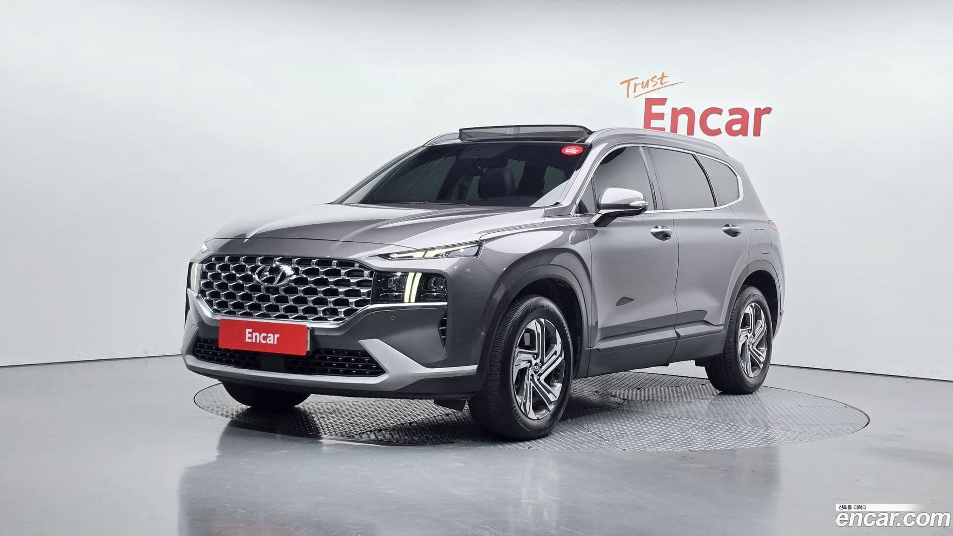 Main__Slider__Photo:Santafe Hyundai 2020.11-0