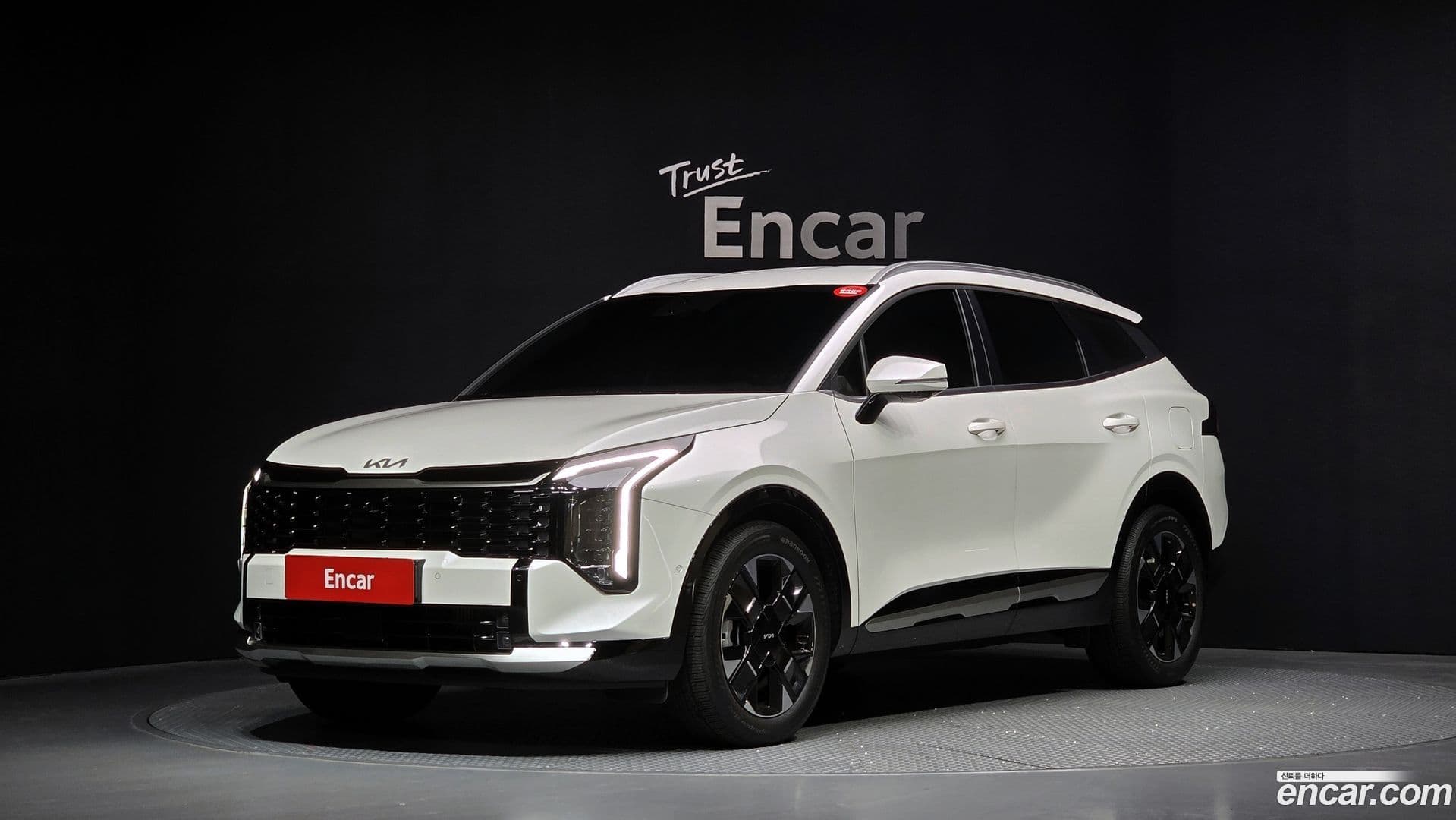 Main__Slider__Photo:Sportage Kia 2025.6-0