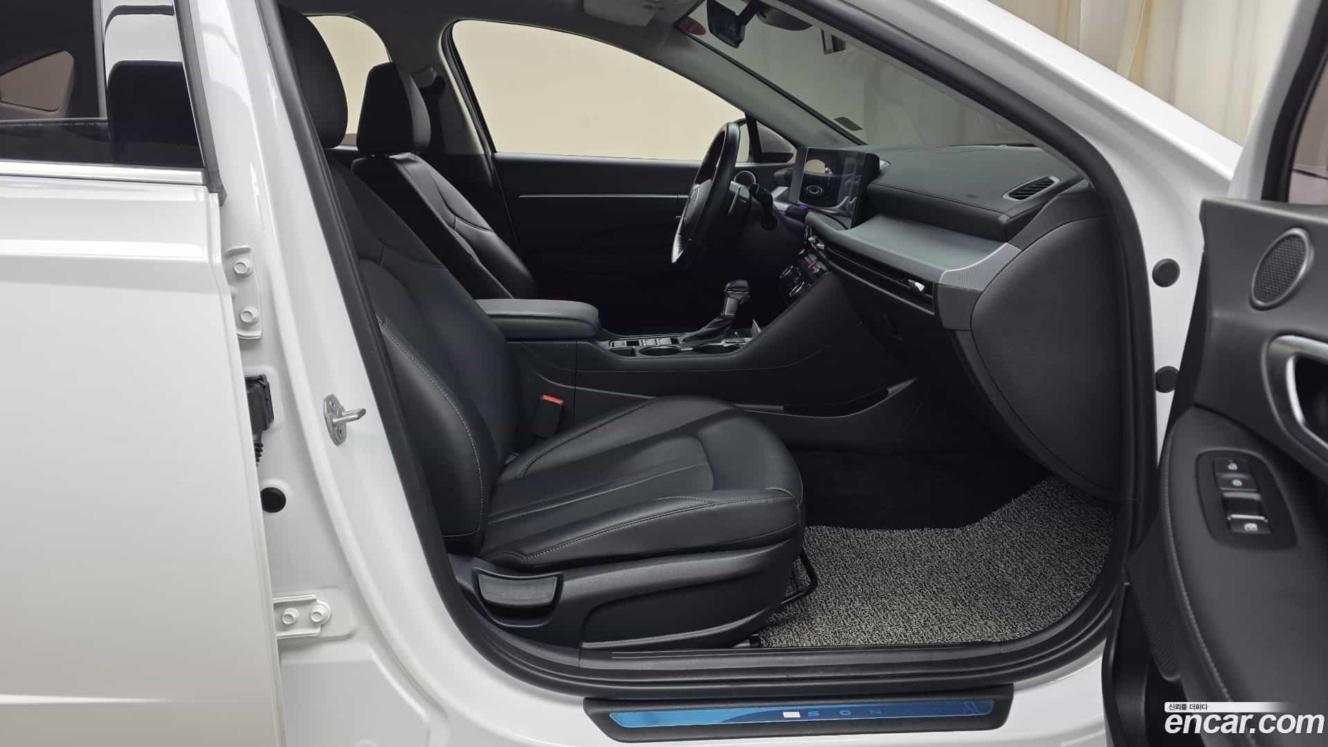 Sonata Hyundai 2023.11-OPTION-015