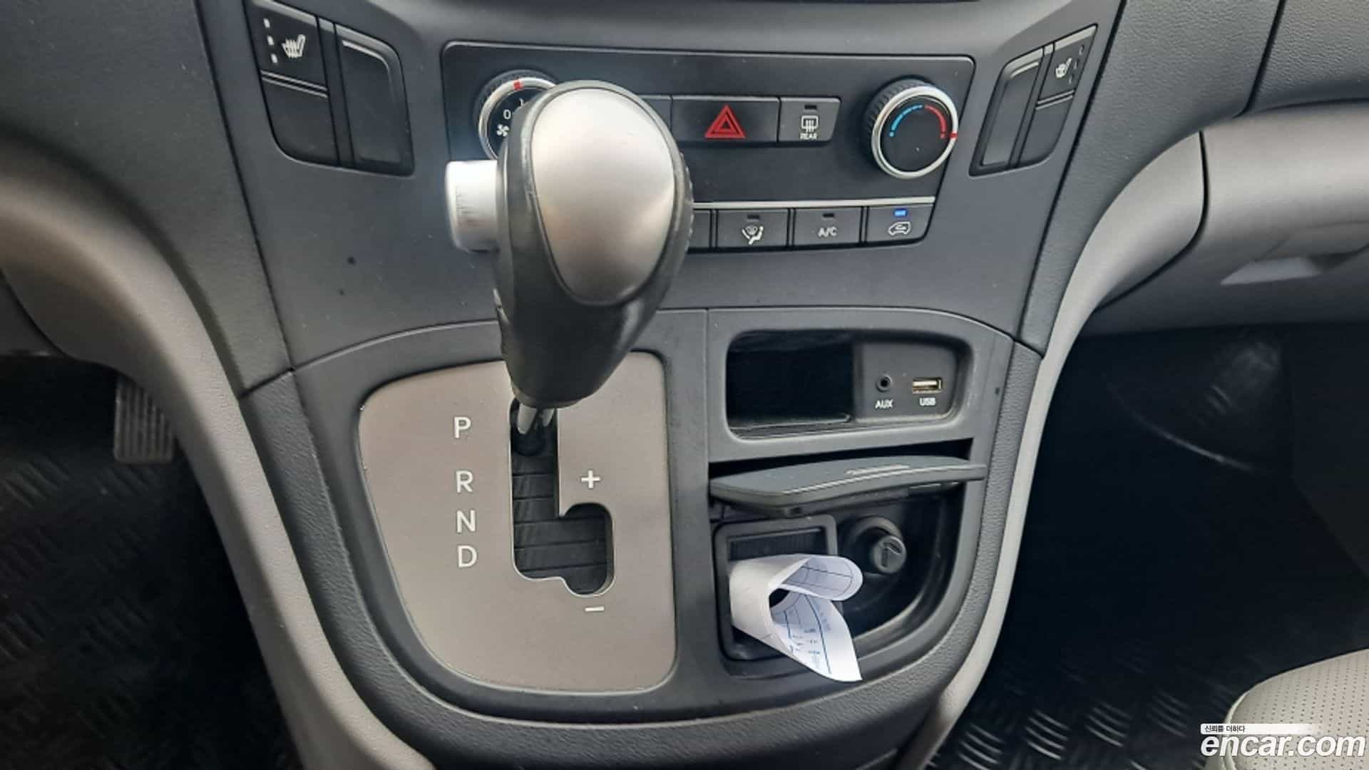 Starex Hyundai 2018.0-OPTION-016