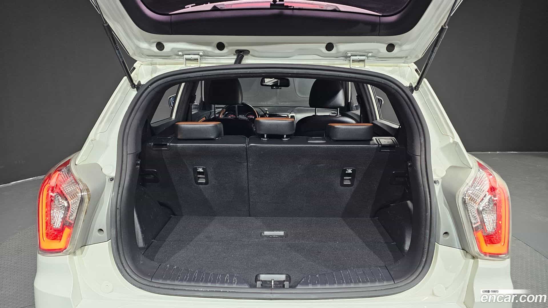 TIBOLI KG Mobility 2019.0-OPTION-024
